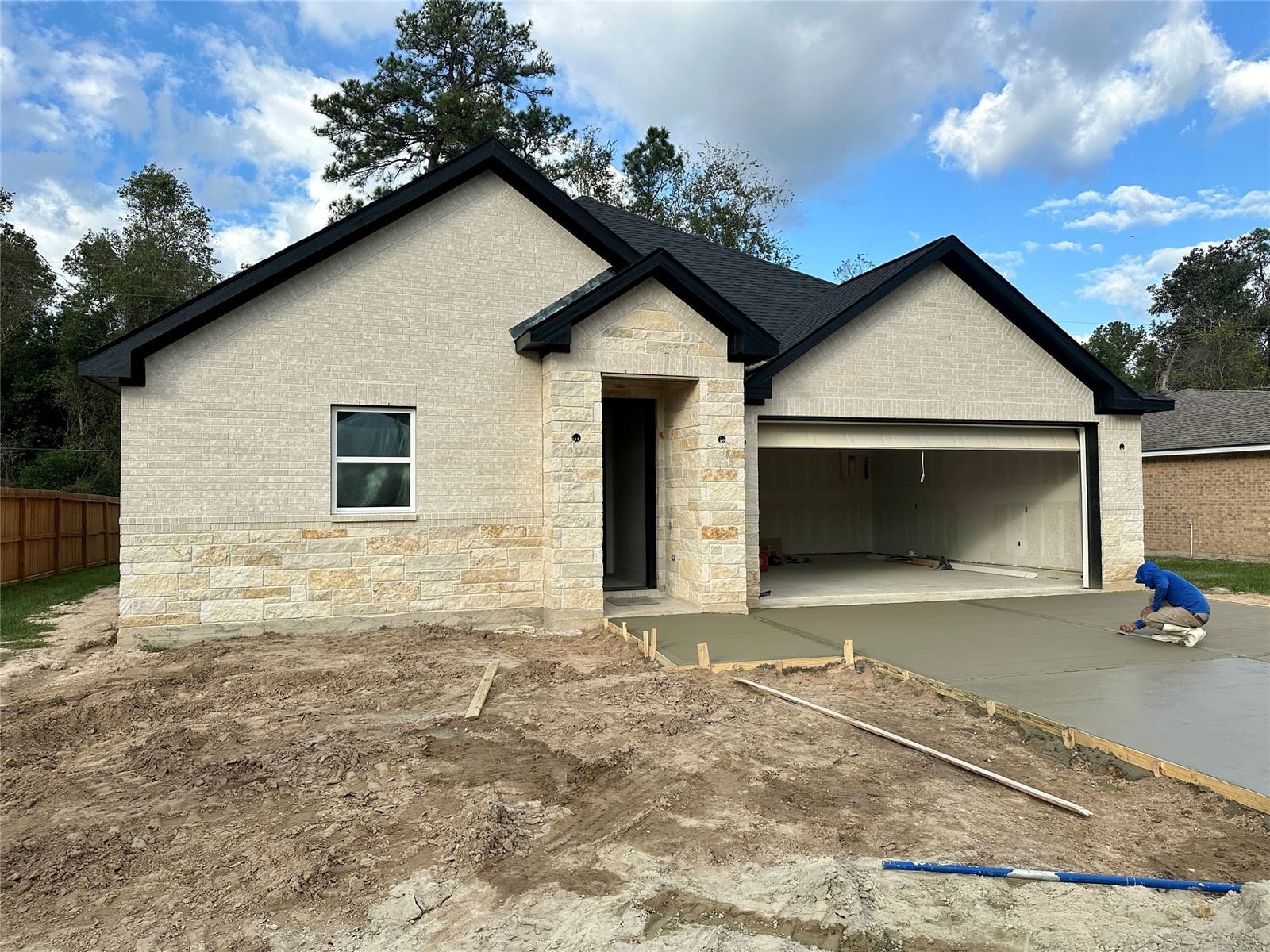 Real estate property located at 2019 Surry Oaks, Montgomery, Woodway Forest, New Caney, TX, US