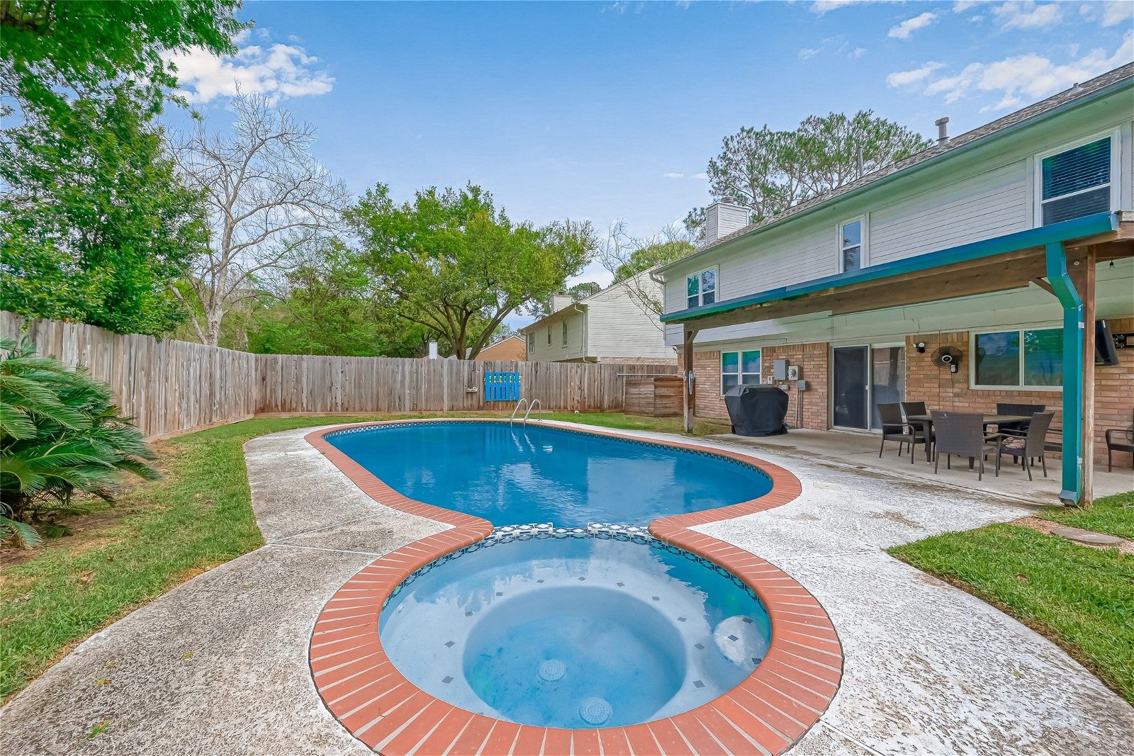 Real estate property located at 8107 Sunny Ridge, Harris, Houston, TX, US