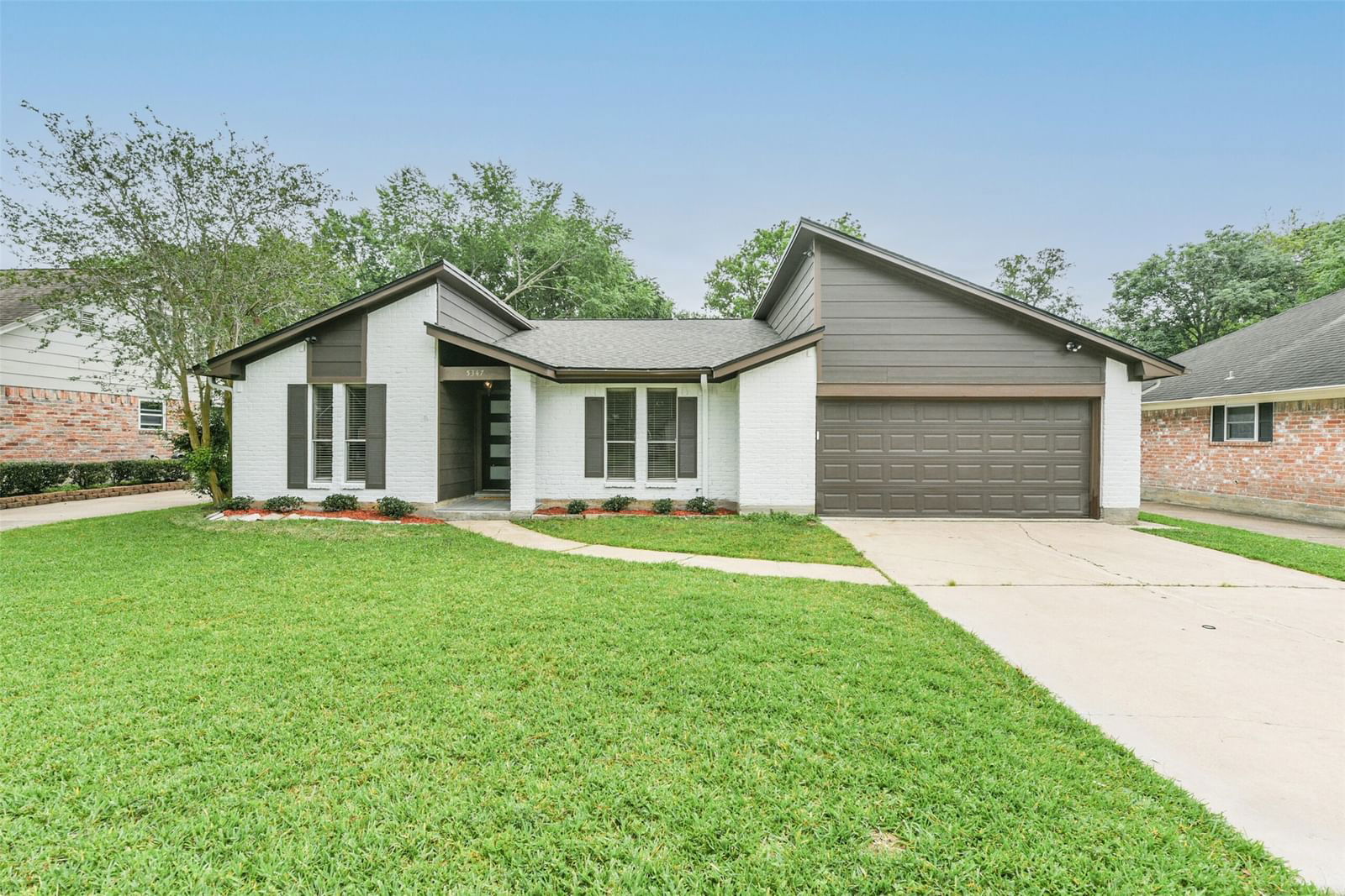 Real estate property located at 5347 Royal, Harris, Wedgewood Village Sec 08 U/R, Friendswood, TX, US