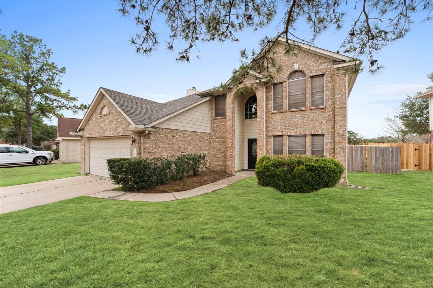 Real estate property located at 14819 Cascade Bend, Harris, CYPRESS MILL PARK, Sec 01, Cypress, TX, US