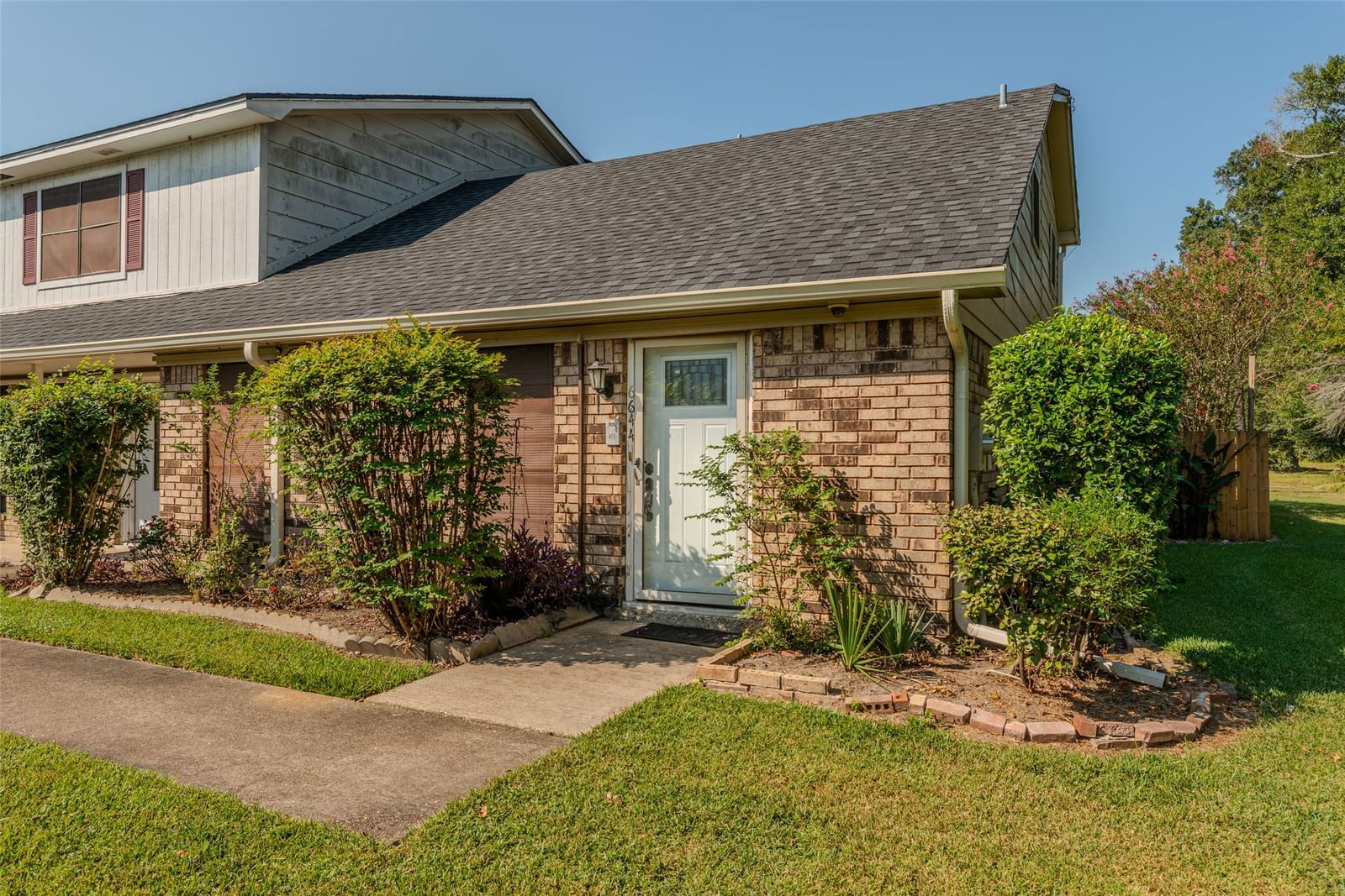 Real estate property located at 6644 Lexington, Jefferson, Lexington Manor Patio Homes, Beaumont, TX, US