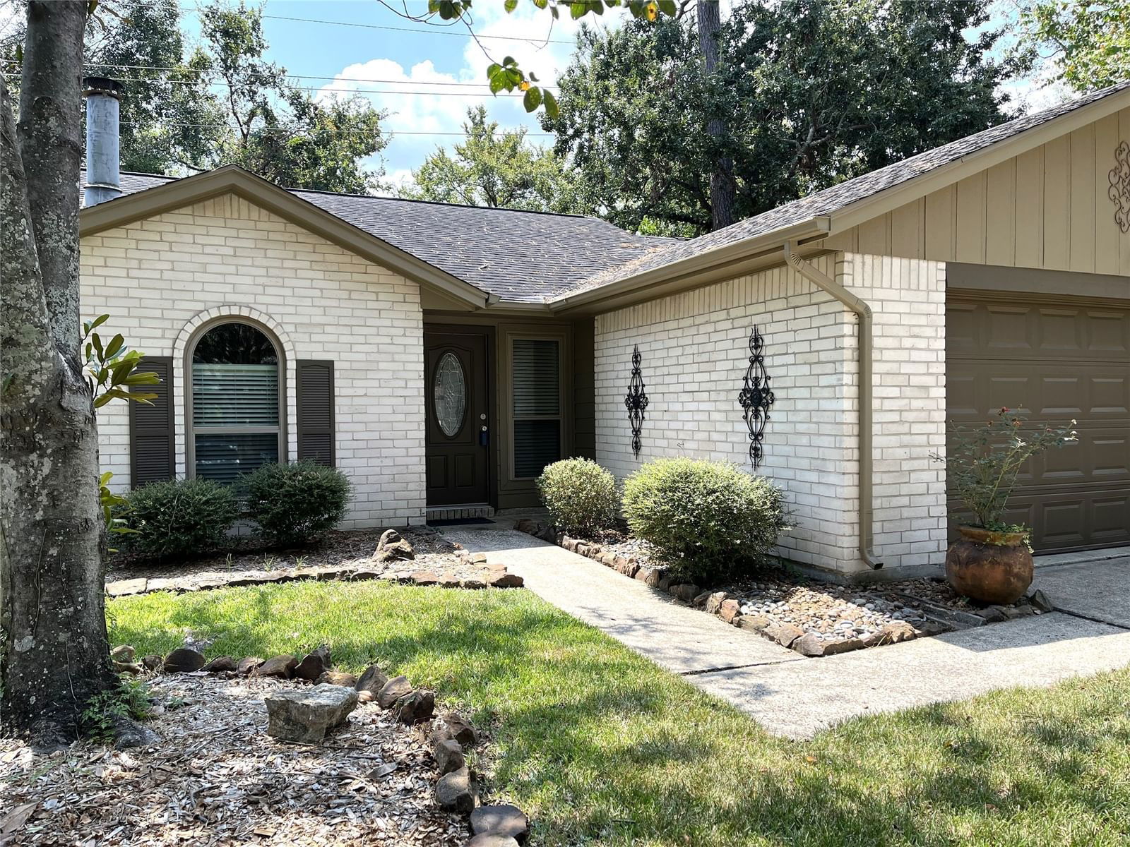 Real estate property located at 2722 Tinechester, Harris, Sherwood Trails, Kingwood, TX, US