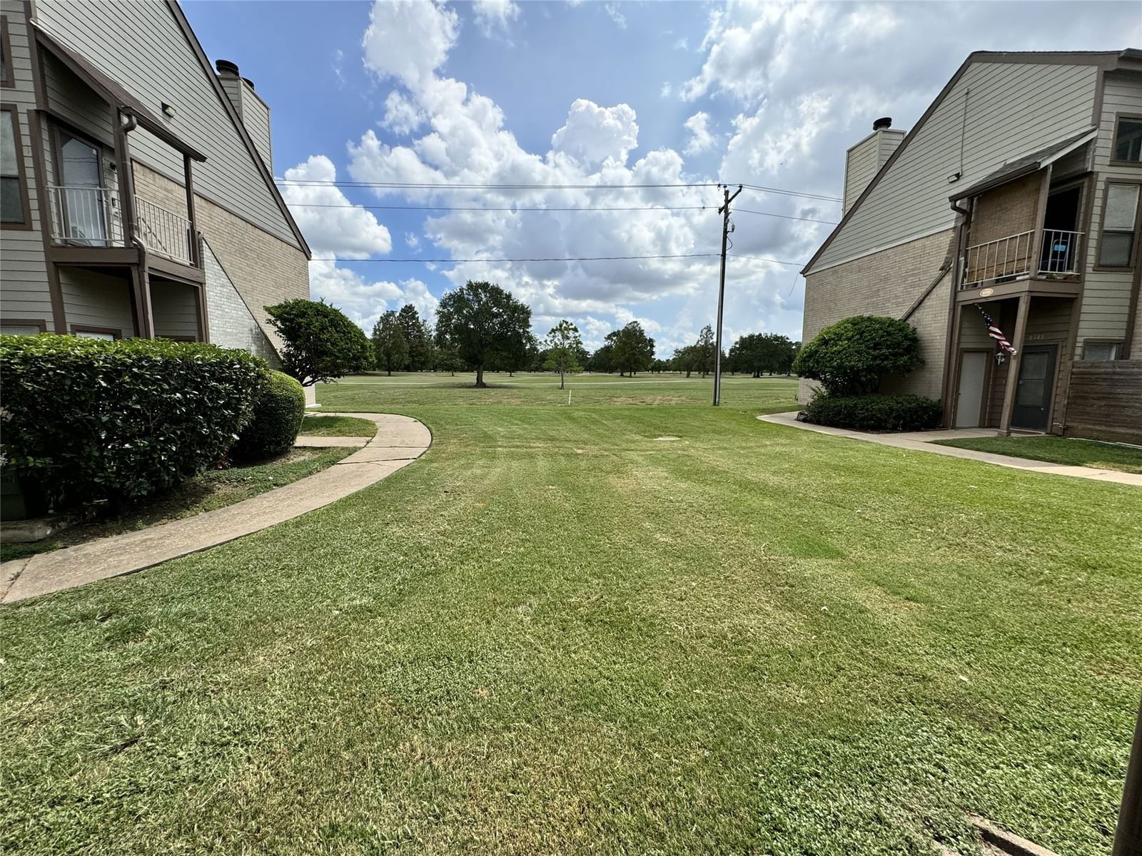 Real estate property located at 8329 Sands Point #203, Harris, Townhomes On Park Ph 04, Houston, TX, US