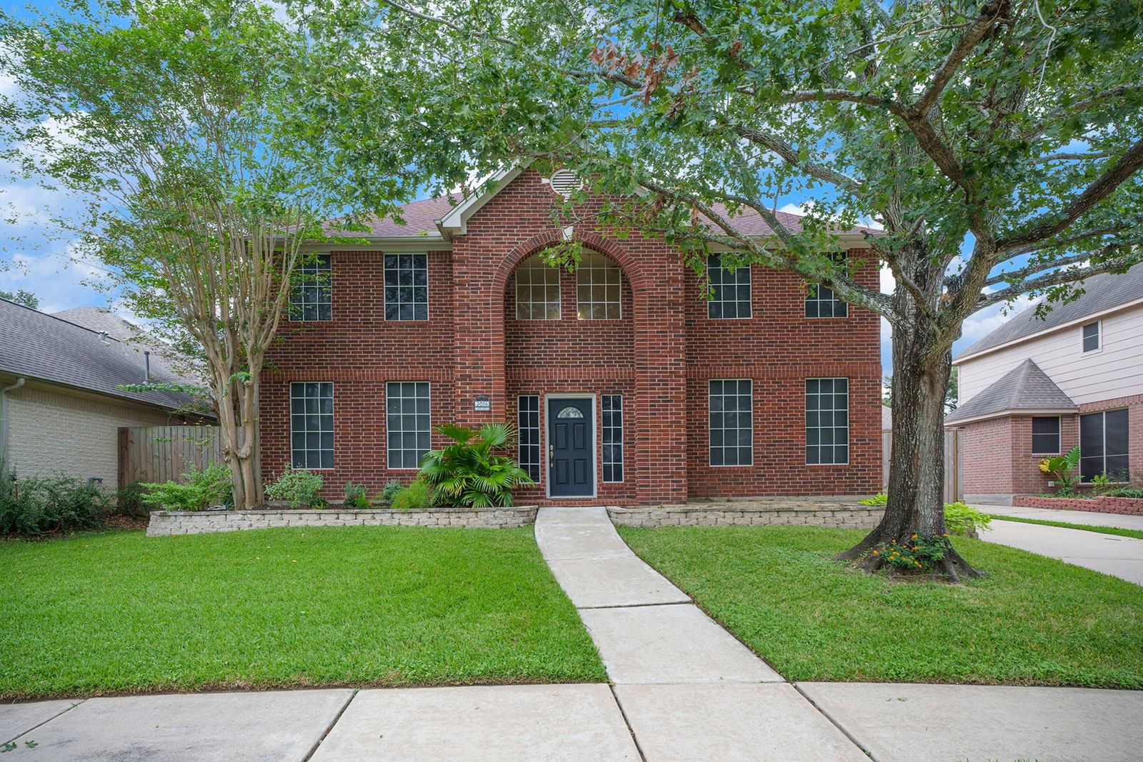 Real estate property located at 2814 Carmel Woods, Harris, Lakepointe Forest, Seabrook, TX, US