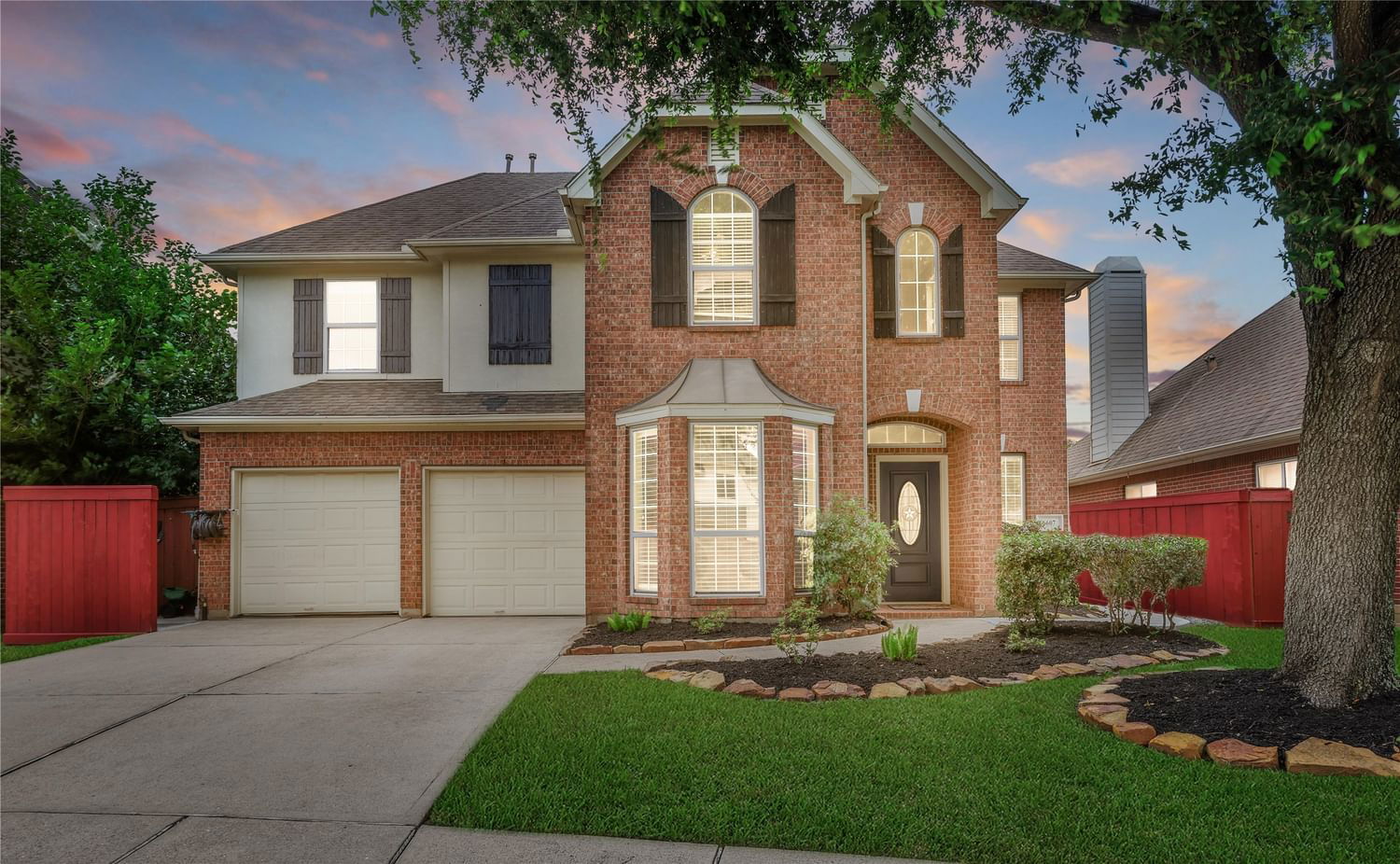 Real estate property located at 6607 Boxwood, Harris, Villages At Lakepointe, Houston, TX, US