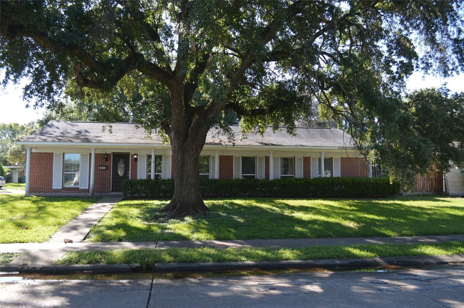 Real estate property located at 6919 Leader, Harris, Sharpstown, Houston, TX, US