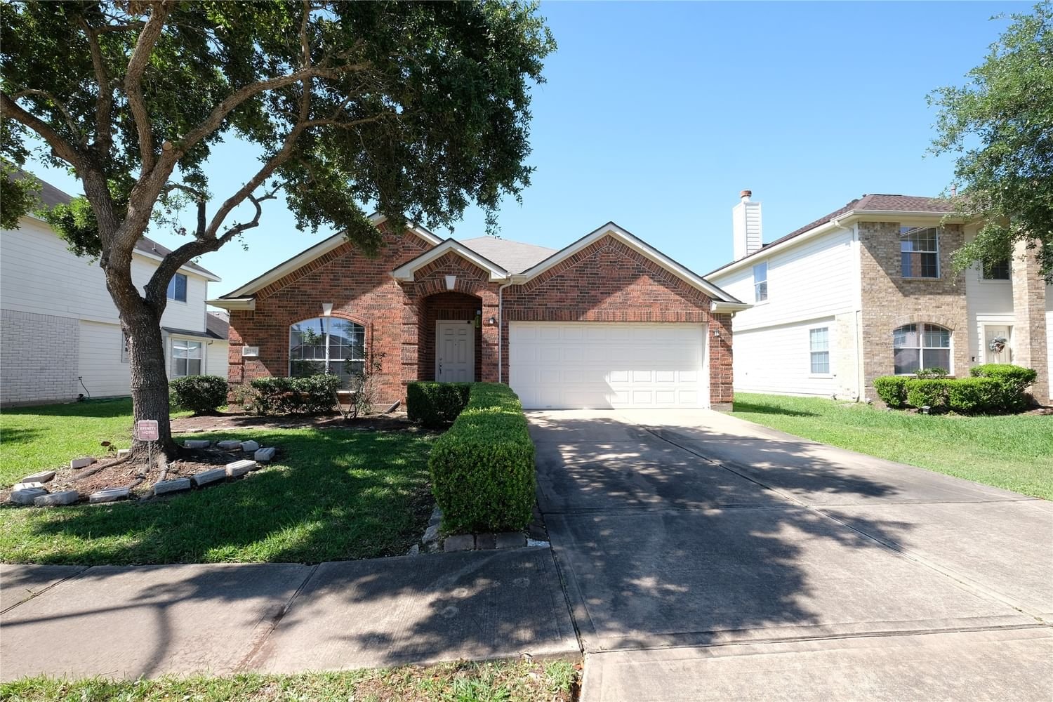 Real estate property located at 2239 Dawn Shadow, Fort Bend, Teal Run Sec 17, Fresno, TX, US