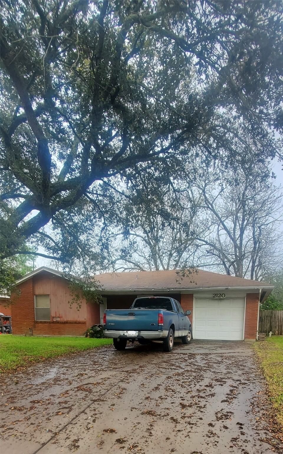 Real estate property located at 2120 Cherry, Harris, Strawberry Hills Sec 05, Pasadena, TX, US