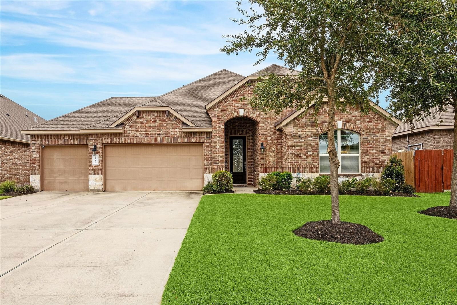 Real estate property located at 2963 Gibbons Hill, Galveston, Hidden Lakes Sec 1 2009, League City, TX, US