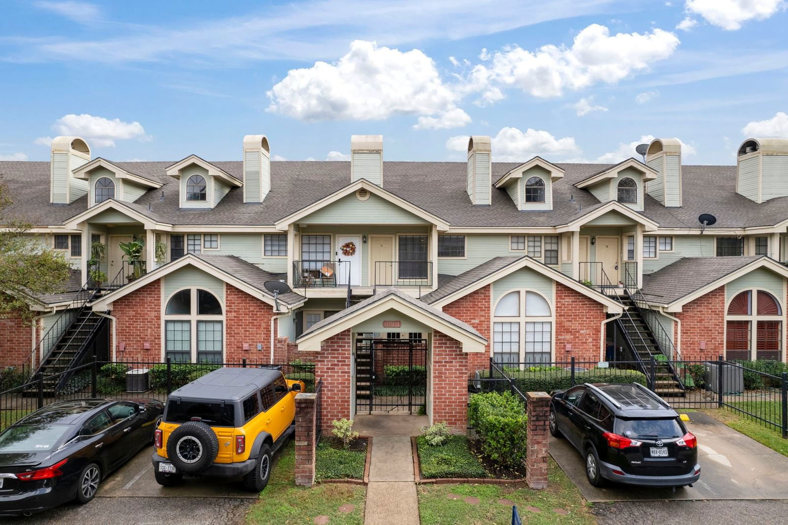 Real estate property located at 4901 Floyd #11, Harris, Sandman Courts Condos, Houston, TX, US