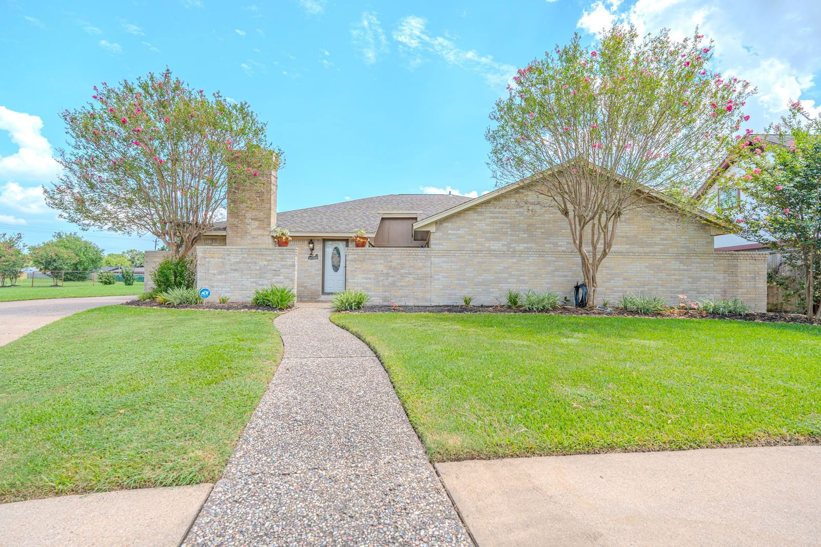 Real estate property located at 1802 Wilcrest, Harris, Westside Manor Sec I, Deer Park, TX, US