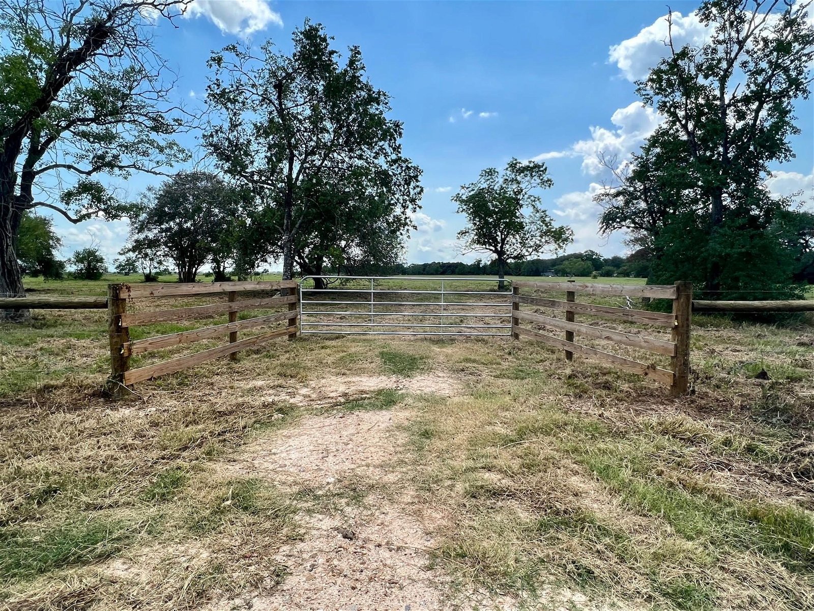 Real estate property located at 7.18 Acres Tract 1 4th, Colorado, Rock Island, TX, US