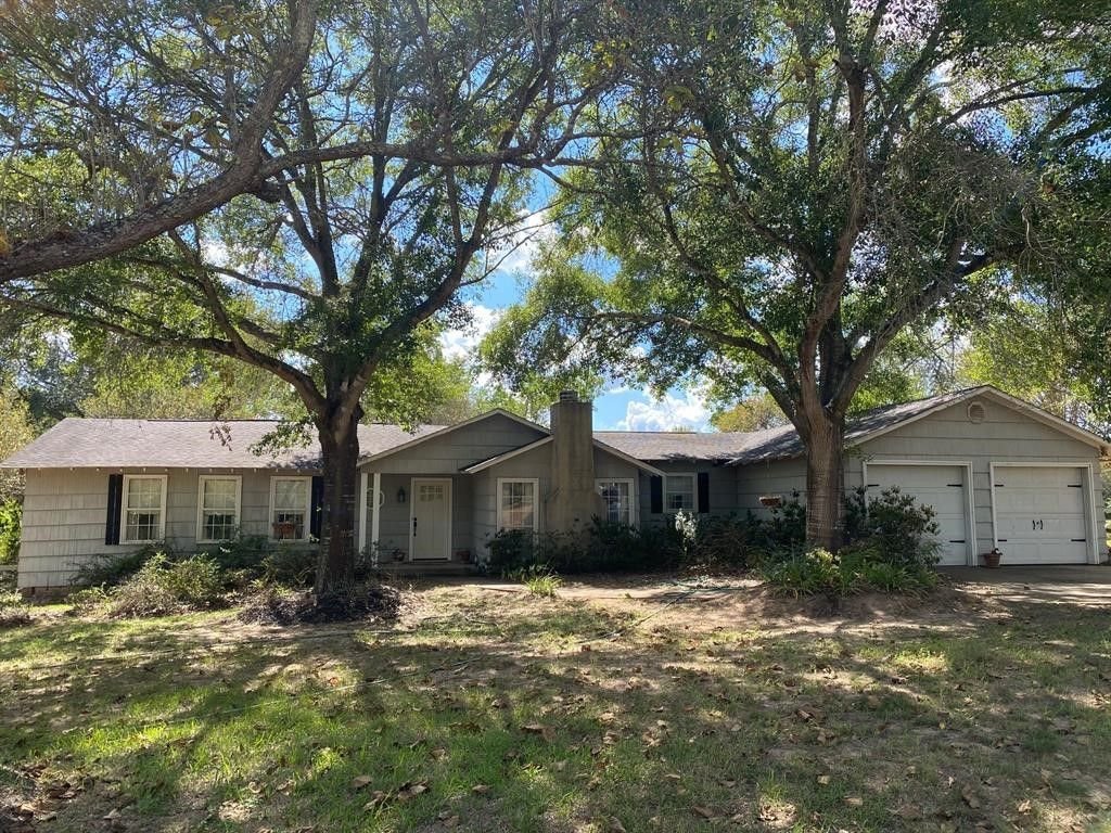 Real estate property located at 1015 Fisher, Austin, Bellville, TX, US