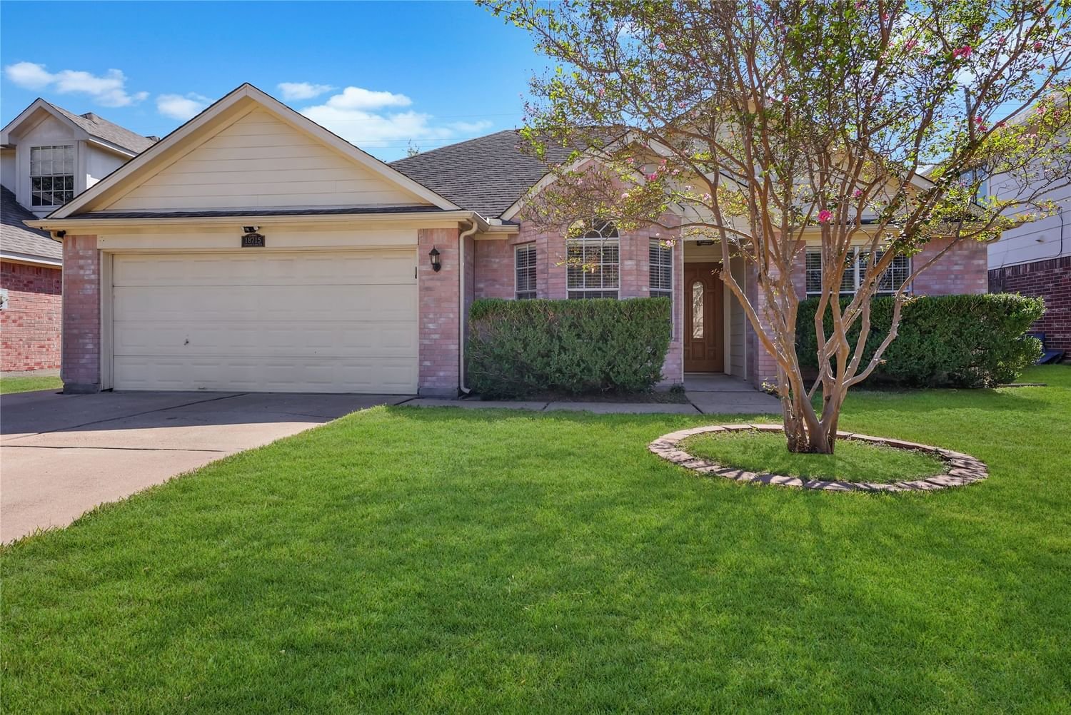 Real estate property located at 18715 Spinney Lane, Harris, Cypress, TX, US
