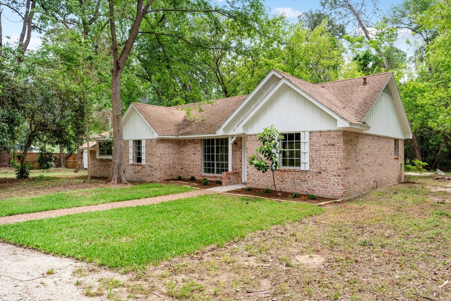 Real estate property located at 17040 Linda, Montgomery, Lazy Caney Pines, Conroe, TX, US