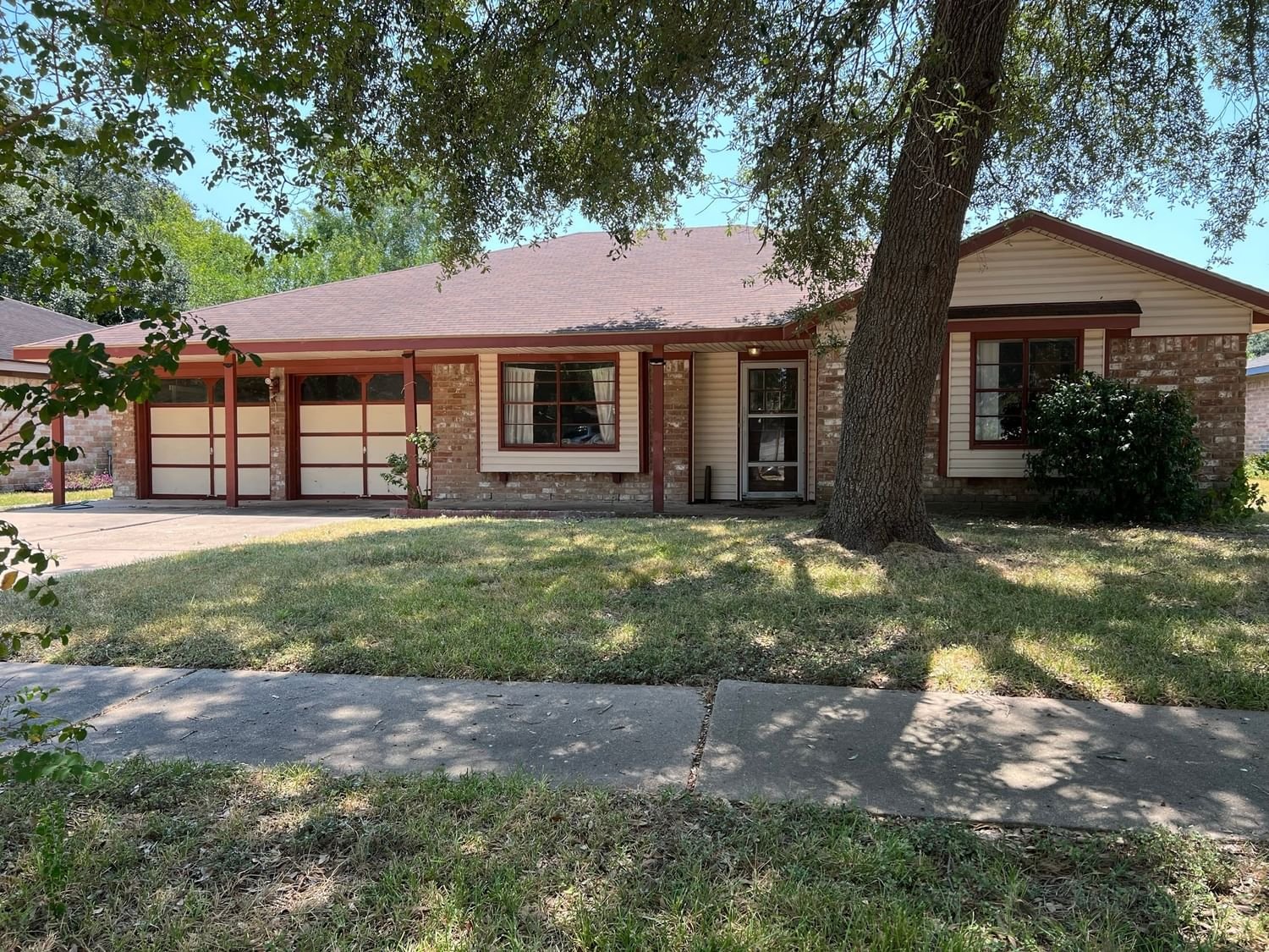 Real estate property located at 11415 Creekhurst, Harris, Houston, TX, US