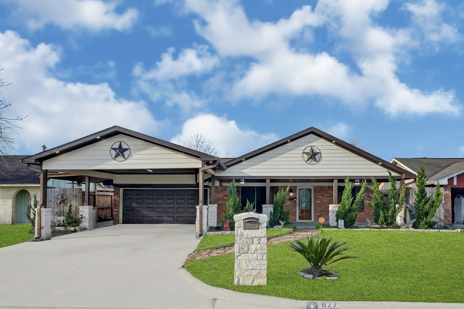 Real estate property located at 827 Overbluff, Harris, Channelwood, Channelview, TX, US