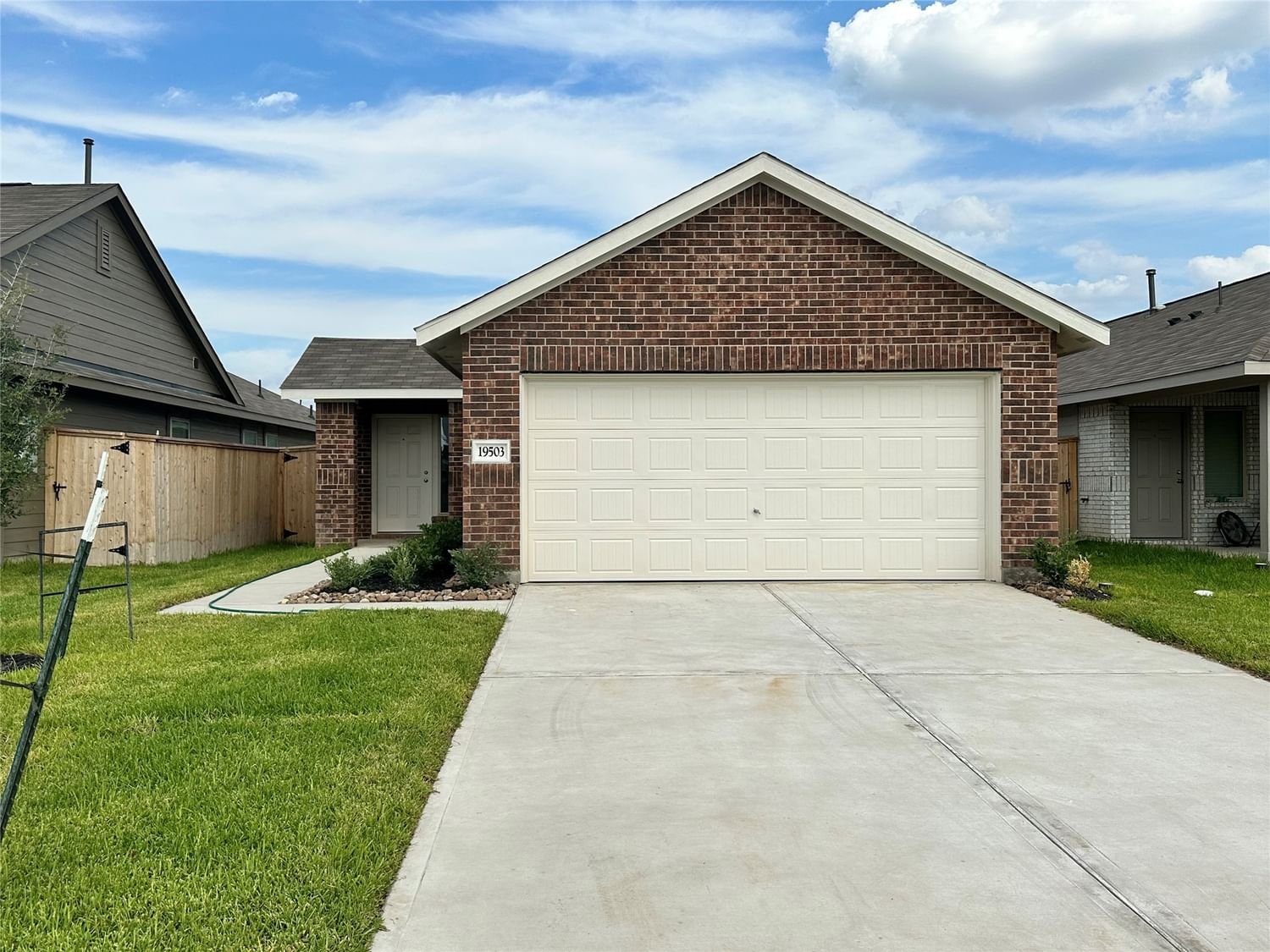 Real estate property located at 19503 Rosali Meadow, Montgomery, New Caney, TX, US