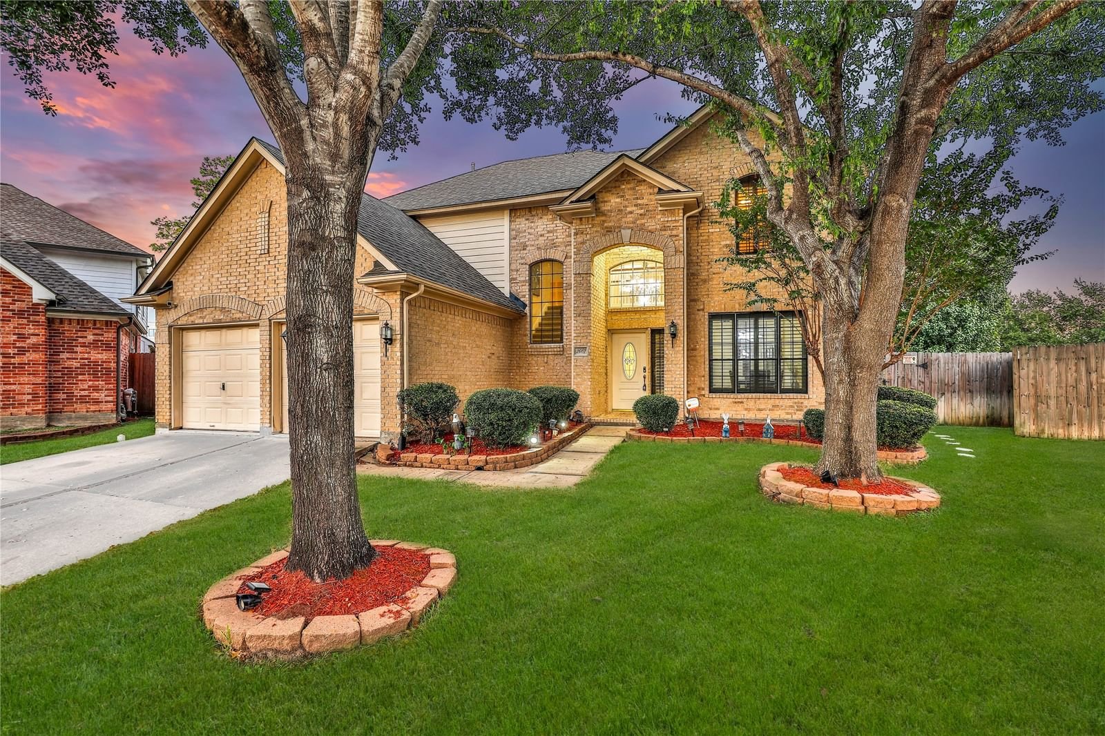 Real estate property located at 2607 Cedarmoor, Harris, Greenleaf, Houston, TX, US