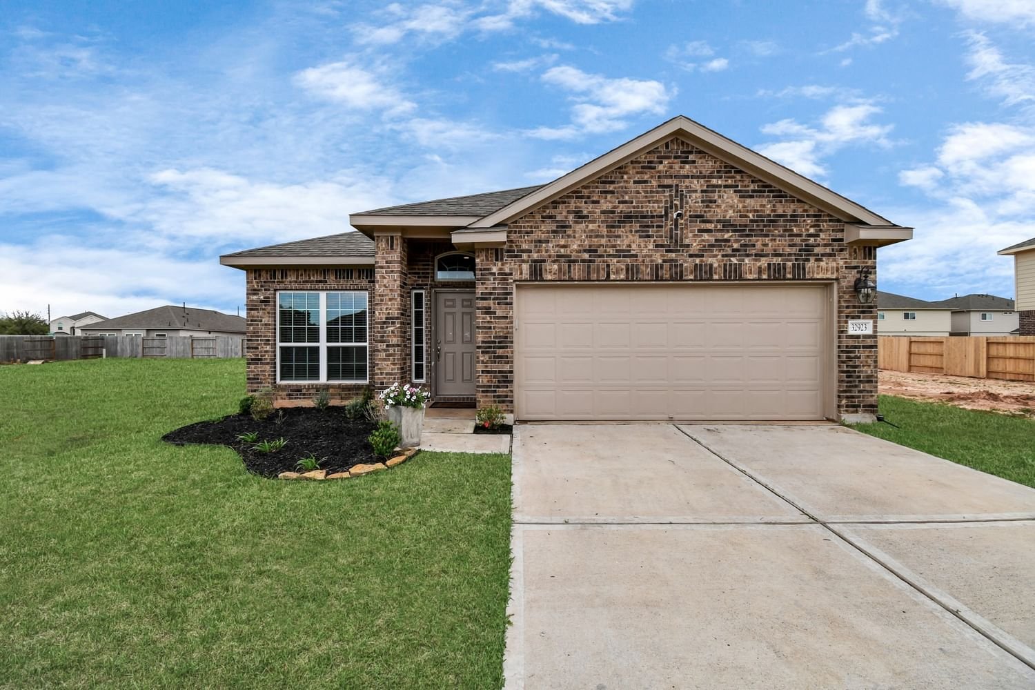 Real estate property located at 32923 Ruthie Dean, Fort Bend, Vanbrooke, Brookshire, TX, US