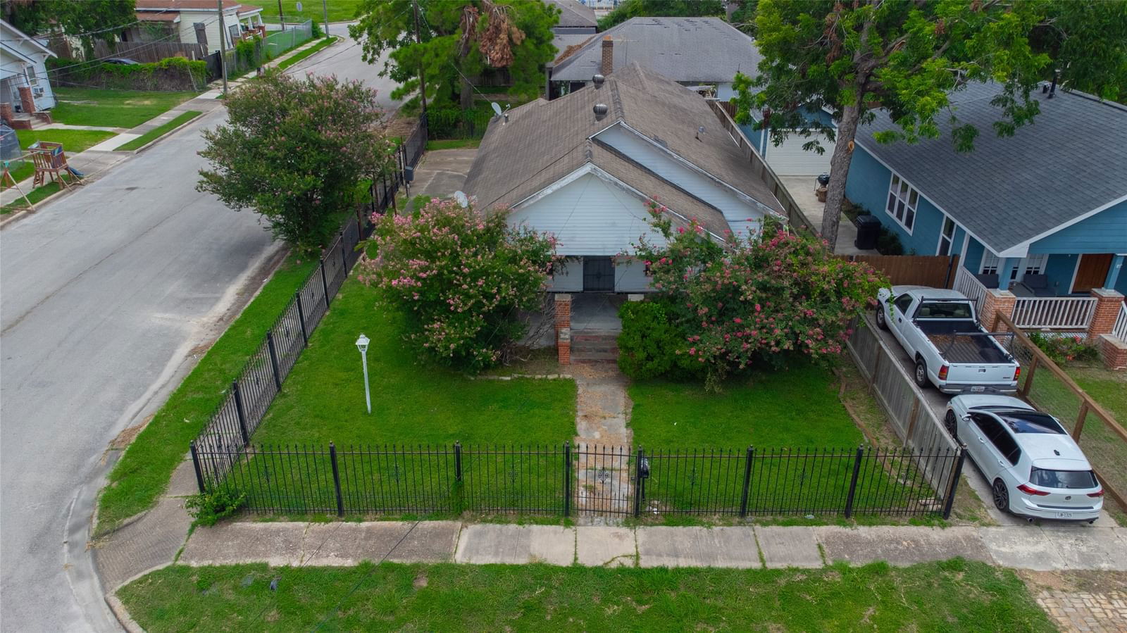 Real estate property located at 2718 Gano, Harris, Ryon, Houston, TX, US