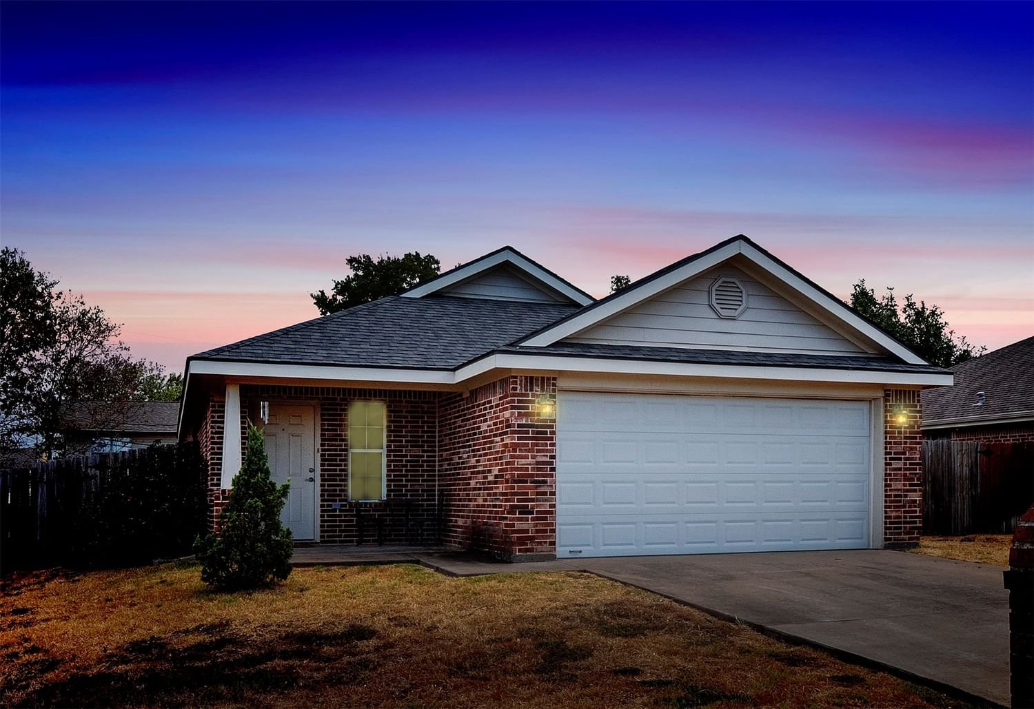 Real estate property located at 1002 Copperas, Burleson, Caldwell, TX, US