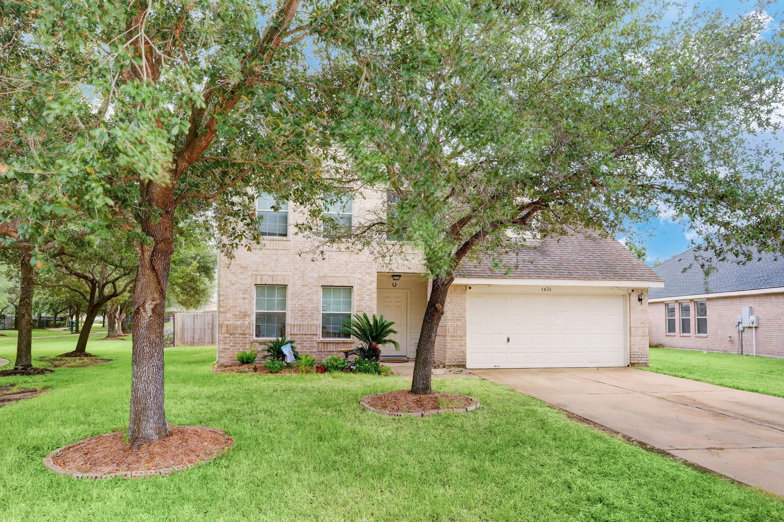 Real estate property located at 8426 Woodland Knoll, Harris, Cypress, TX, US