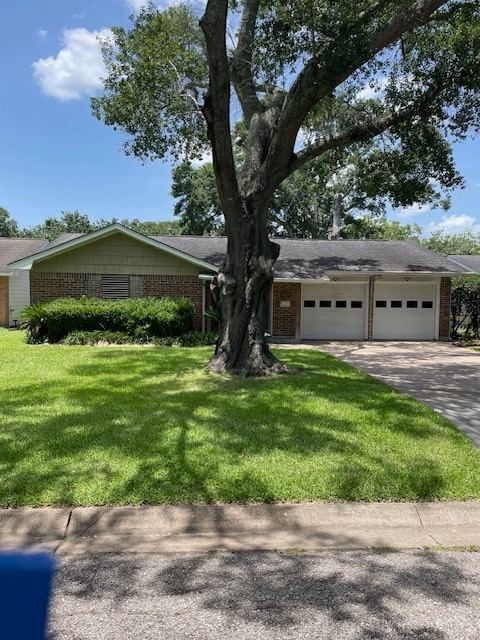 Real estate property located at 1210 Cypress, Brazoria, Harper Alvin, Alvin, TX, US