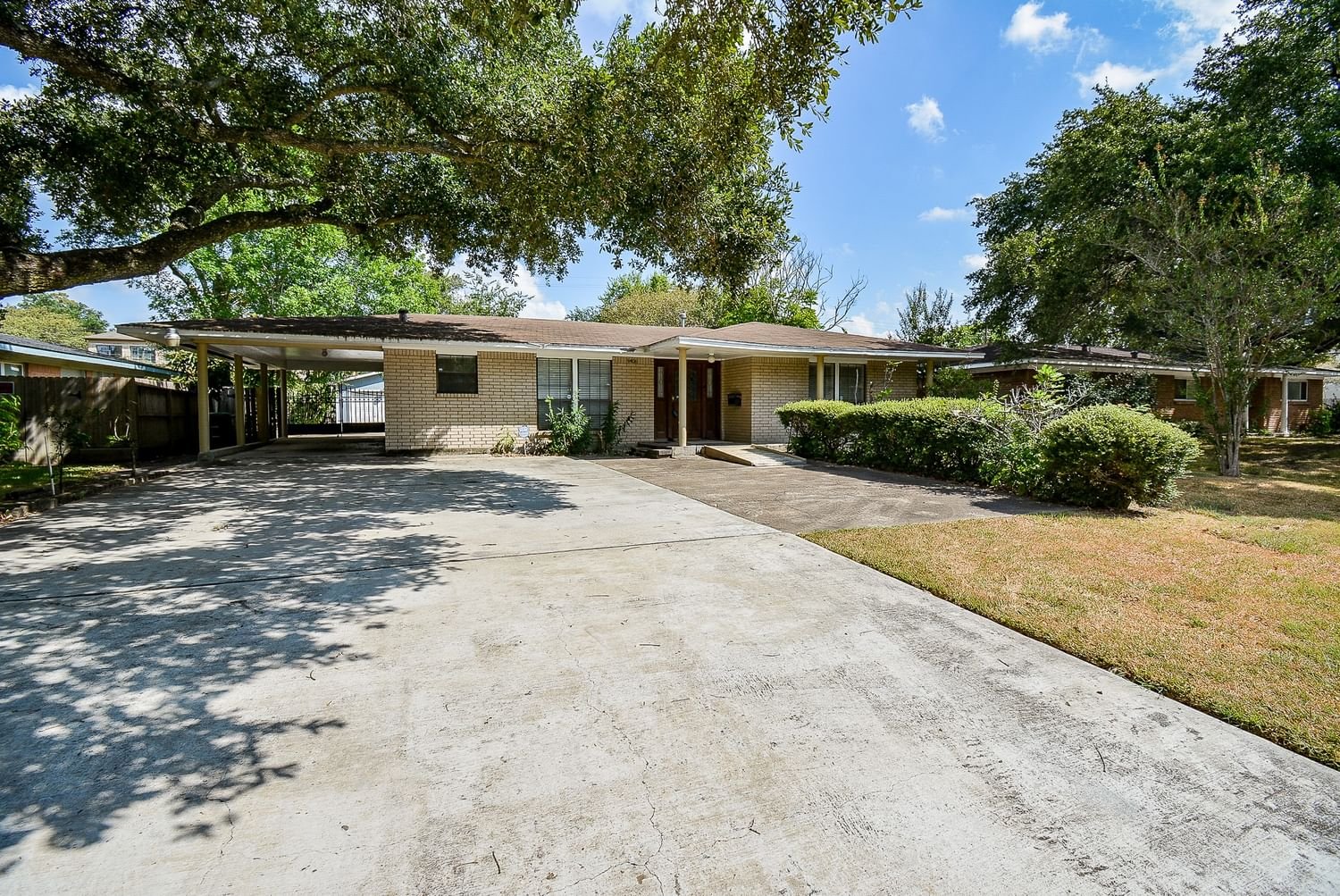 Real estate property located at 5406 Beechnut, Harris, Braes View Terrace, Houston, TX, US