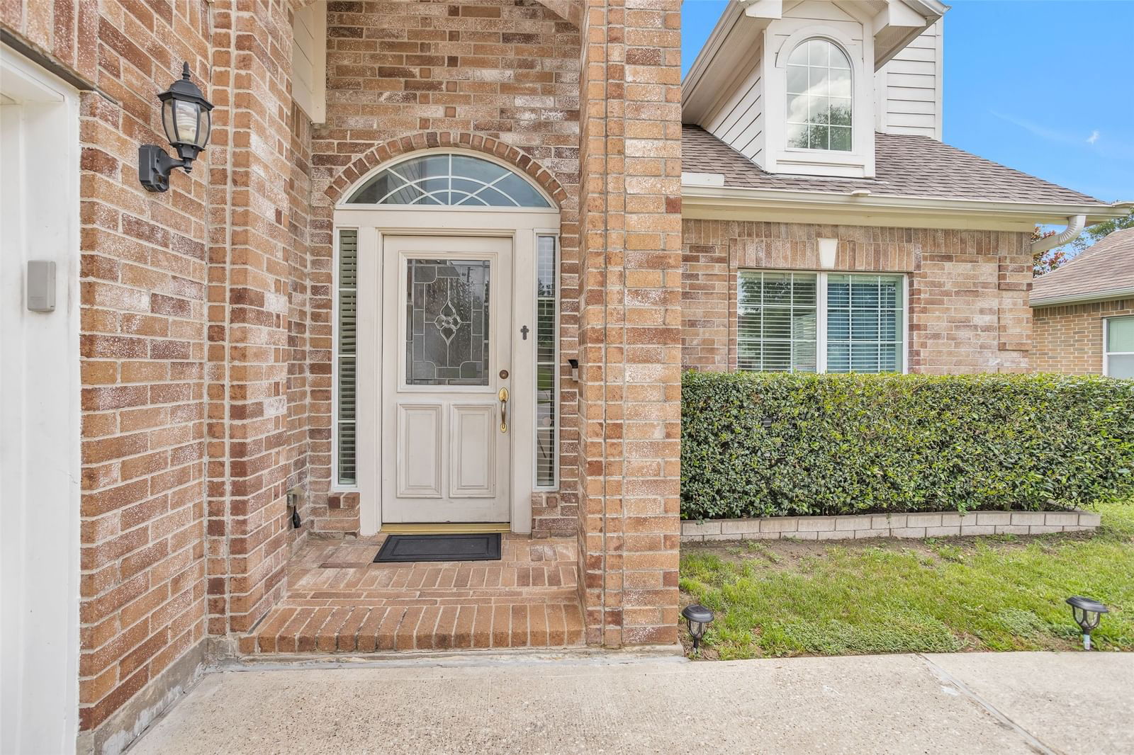 Real estate property located at 607 GAMEWOOD, Montgomery, Oakridge Forest, Spring, TX, US