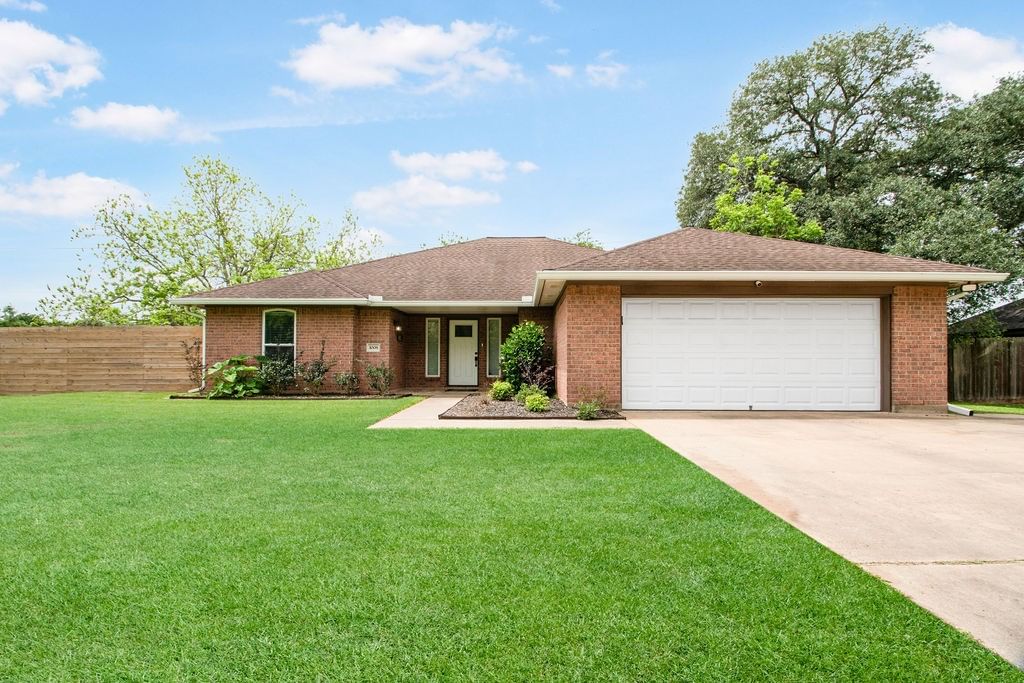 Real estate property located at 1008 Masonic Oak, Brazoria, Brazoria Oaks, Brazoria, TX, US