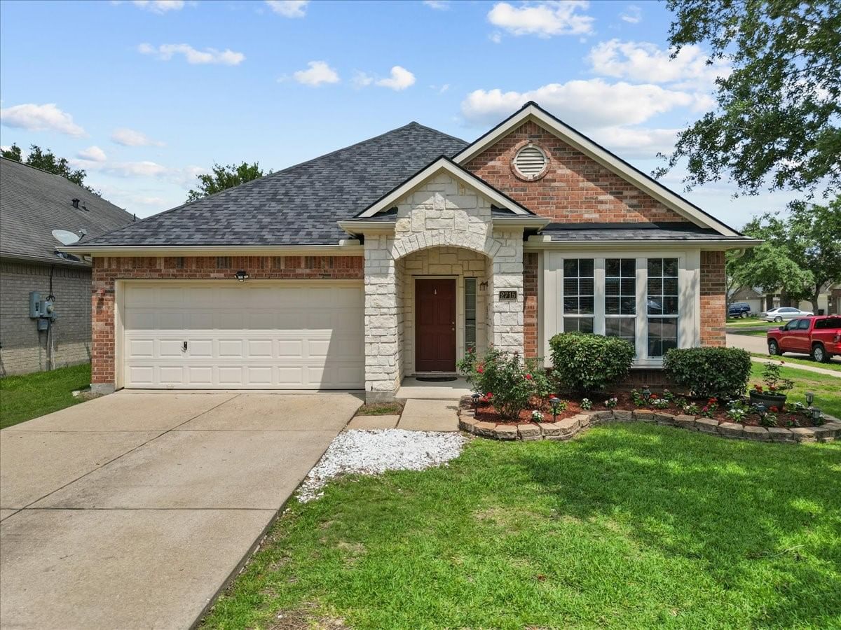 Real estate property located at 2715 Hidden Bay, Brazoria, Shadow Creek Ranch Sf1-Sf2-Sf3, Pearland, TX, US