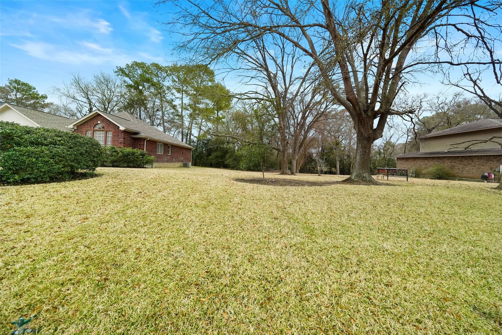 Real estate property located at 4942 Pleasure Lake, Montgomery, Seven Coves 06, Willis, TX, US