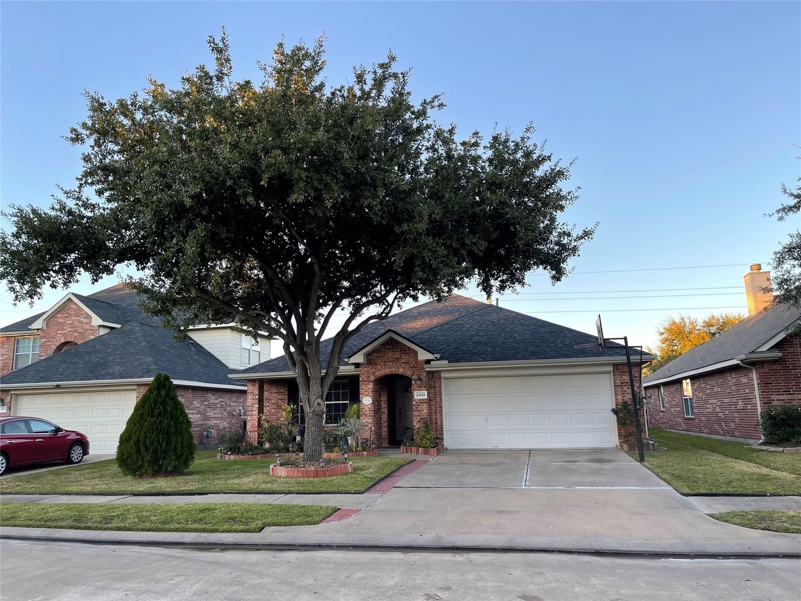 Real estate property located at 24526 Tribeca, Harris, Lakecrest, Katy, TX, US