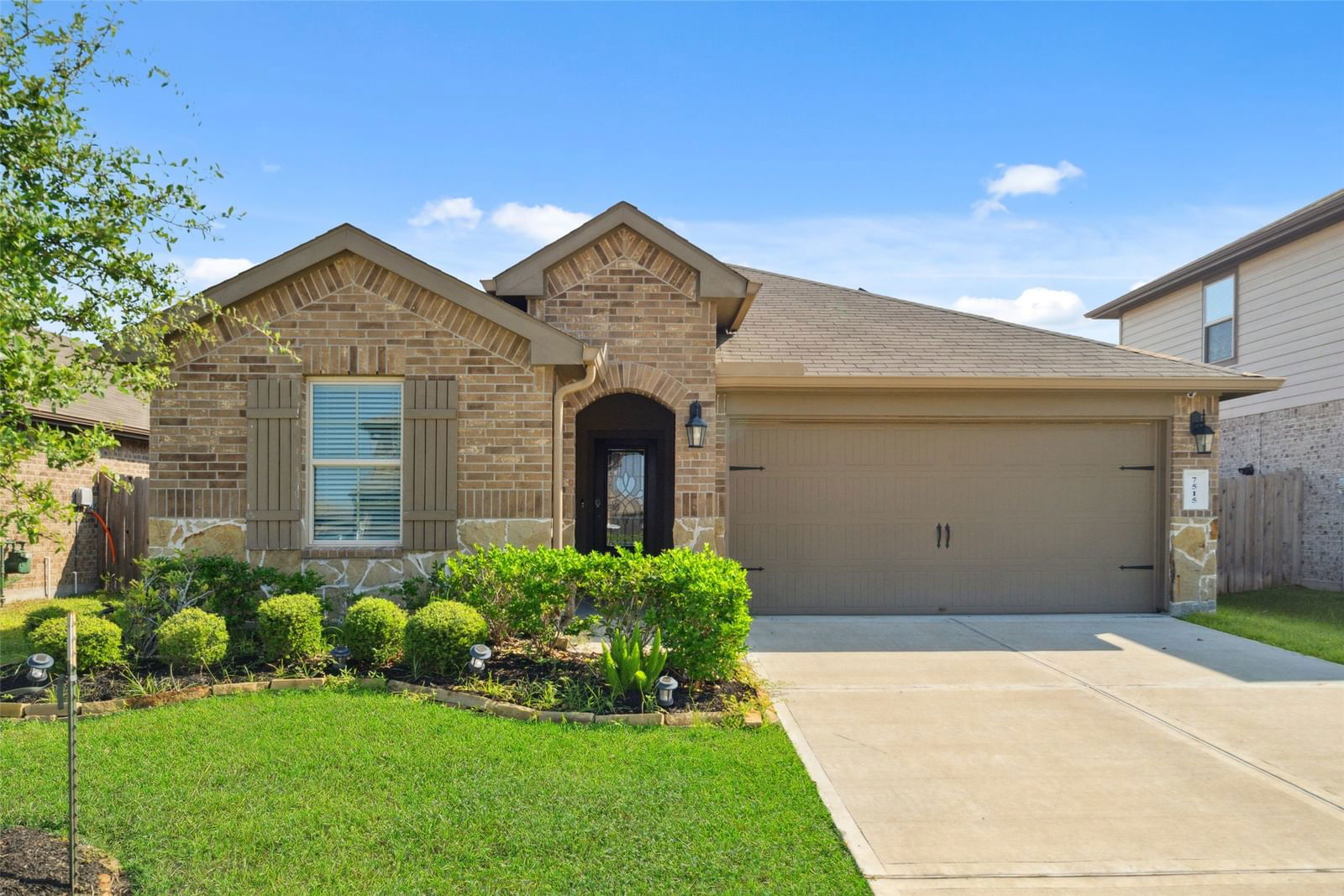 Real estate property located at 7515 Flintrock Hollow, Fort Bend, Lakeview Retreat Sec 4, Richmond, TX, US