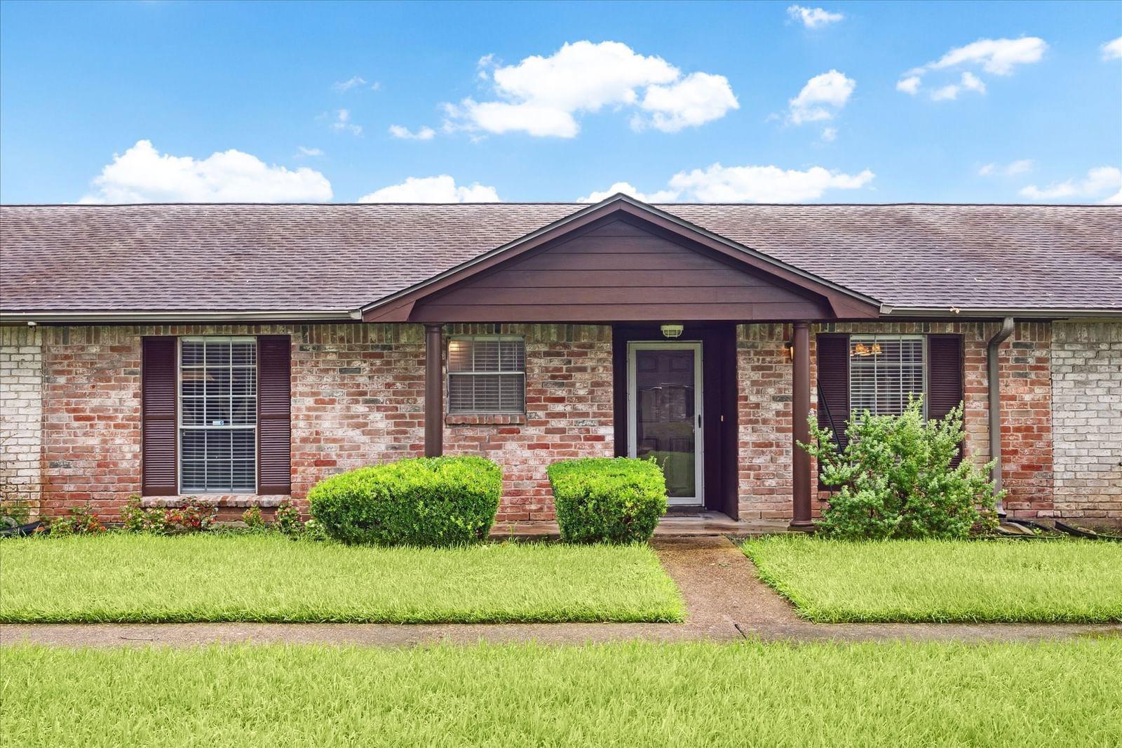 Real estate property located at 3922 Laura Leigh #3922, Harris, Forest Bend Sec 03, Friendswood, TX, US