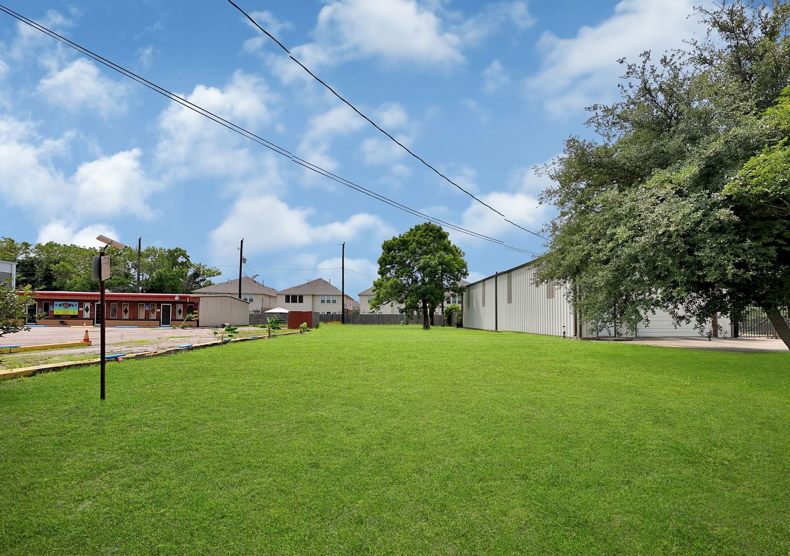 Real estate property located at 0000 Broadway, Harris, La Porte, La Porte, TX, US