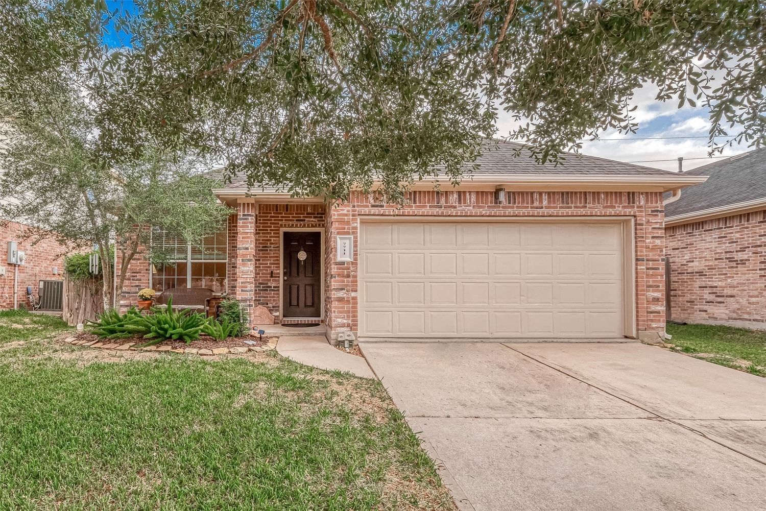 Real estate property located at 7711 Summerdale, Fort Bend, Summer Lakes, Rosenberg, TX, US