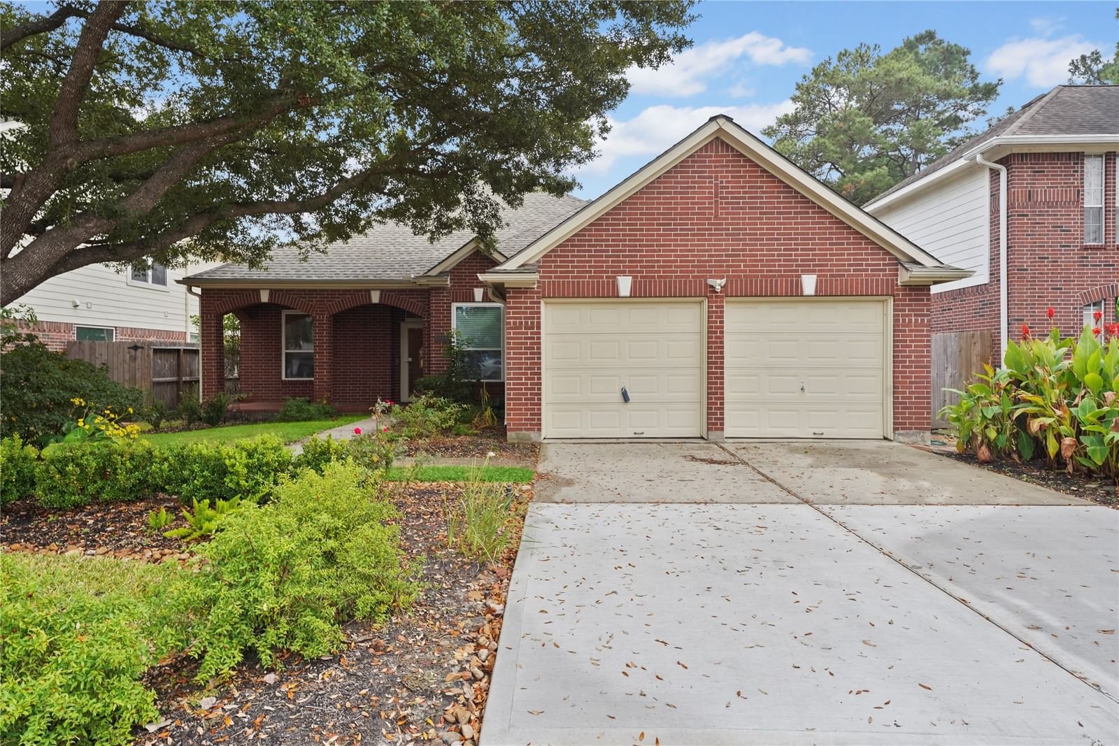 Real estate property located at 8919 Cypress Square, Harris, Champion Spgs Sec 03, Spring, TX, US