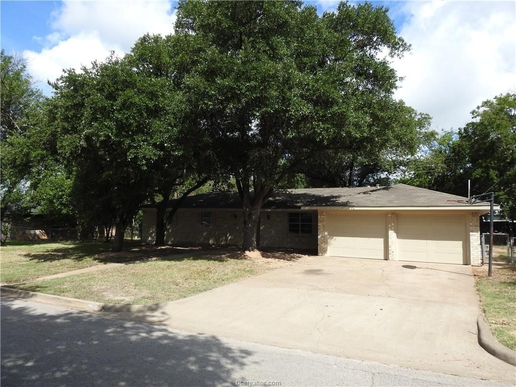 Real estate property located at 406 Leslie, Brazos, Ayers, Bryan, TX, US