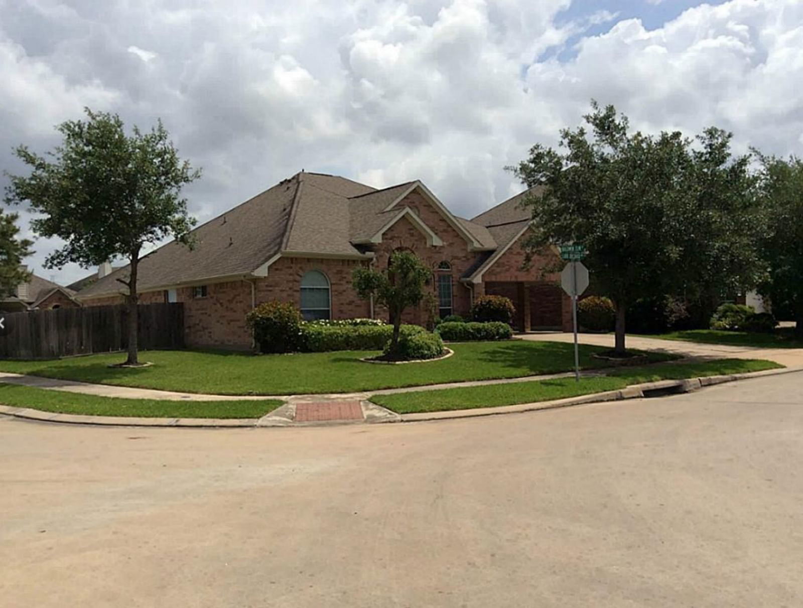 Real estate property located at 19726 Lark Orchard, Fort Bend, Waterview Estates, Richmond, TX, US