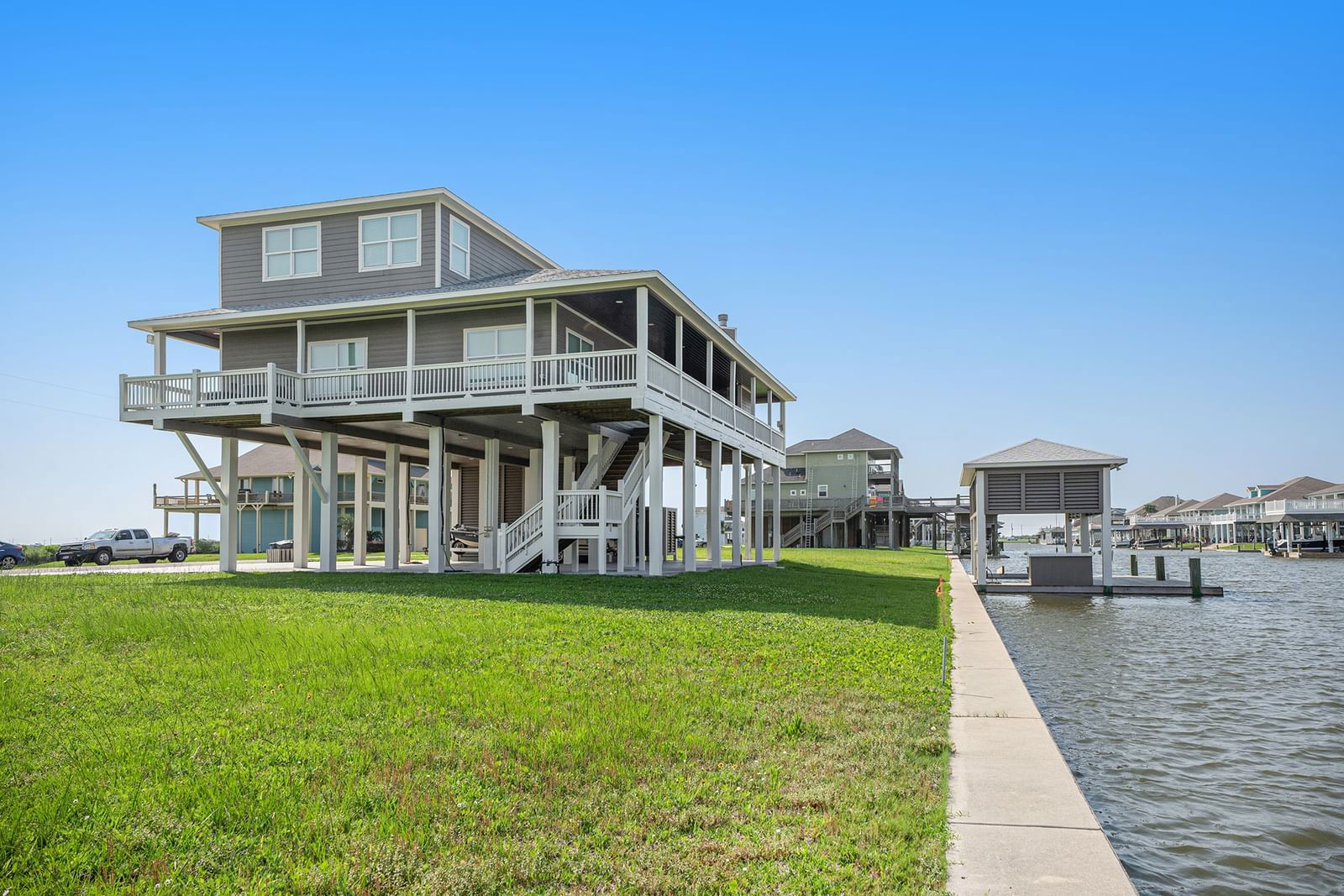 Real estate property located at 1205 Lagoon, Galveston, Waterways, Crystal Beach, TX, US