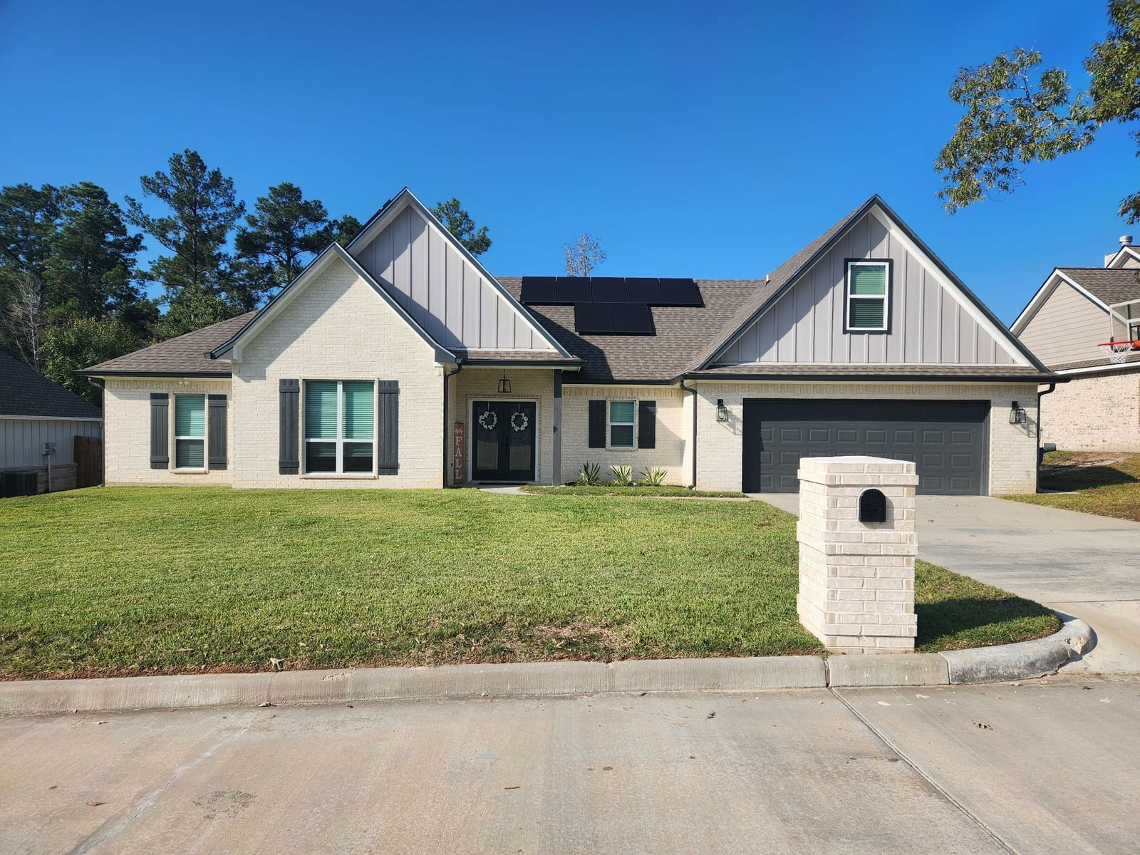 Real estate property located at 250 Rustic Pines, Angelina, Rustic Pines Sub Sec II, Lufkin, TX, US