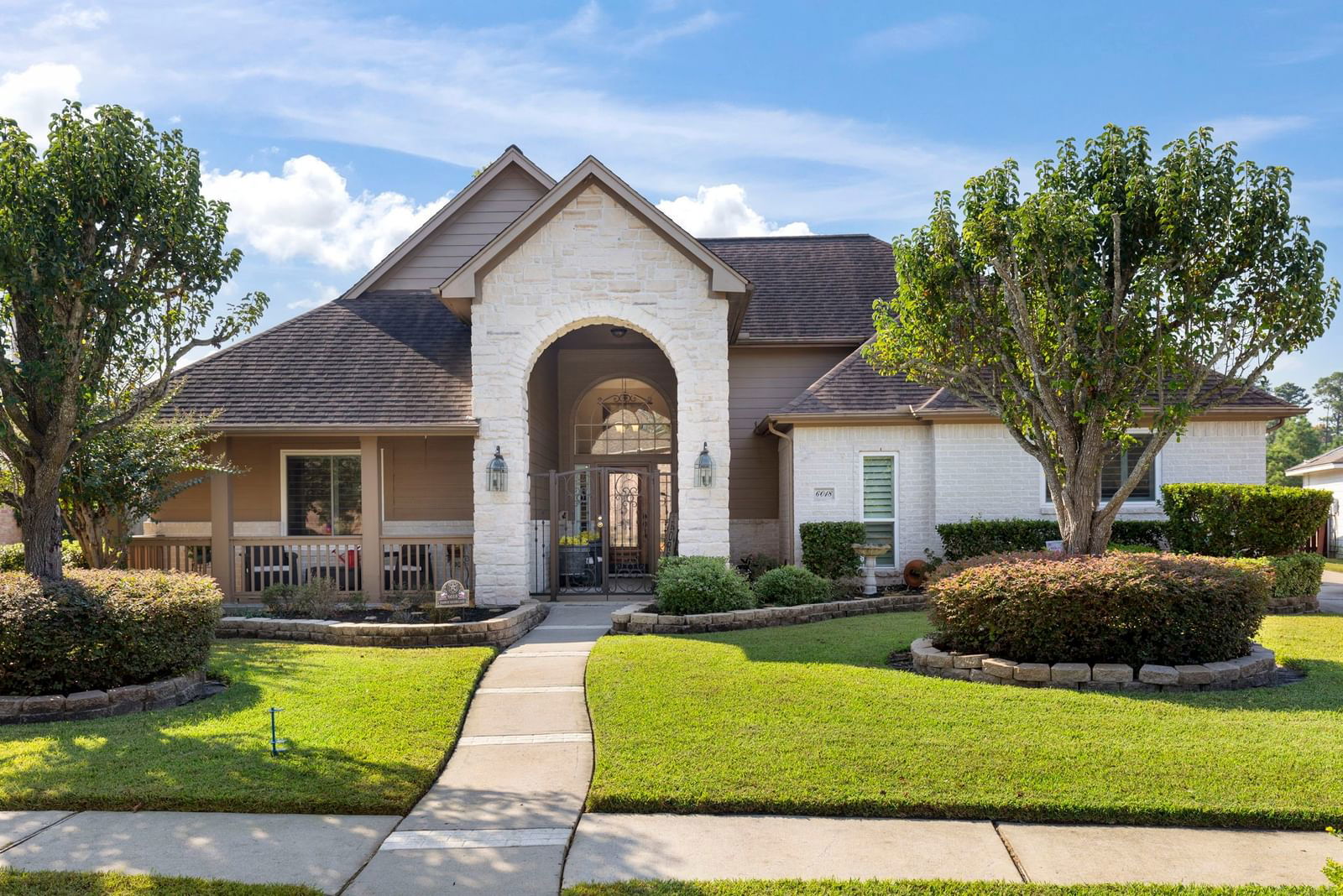 Real estate property located at 6018 Fairway Manor, Harris, Cypresswood Green Sec 01, Spring, TX, US