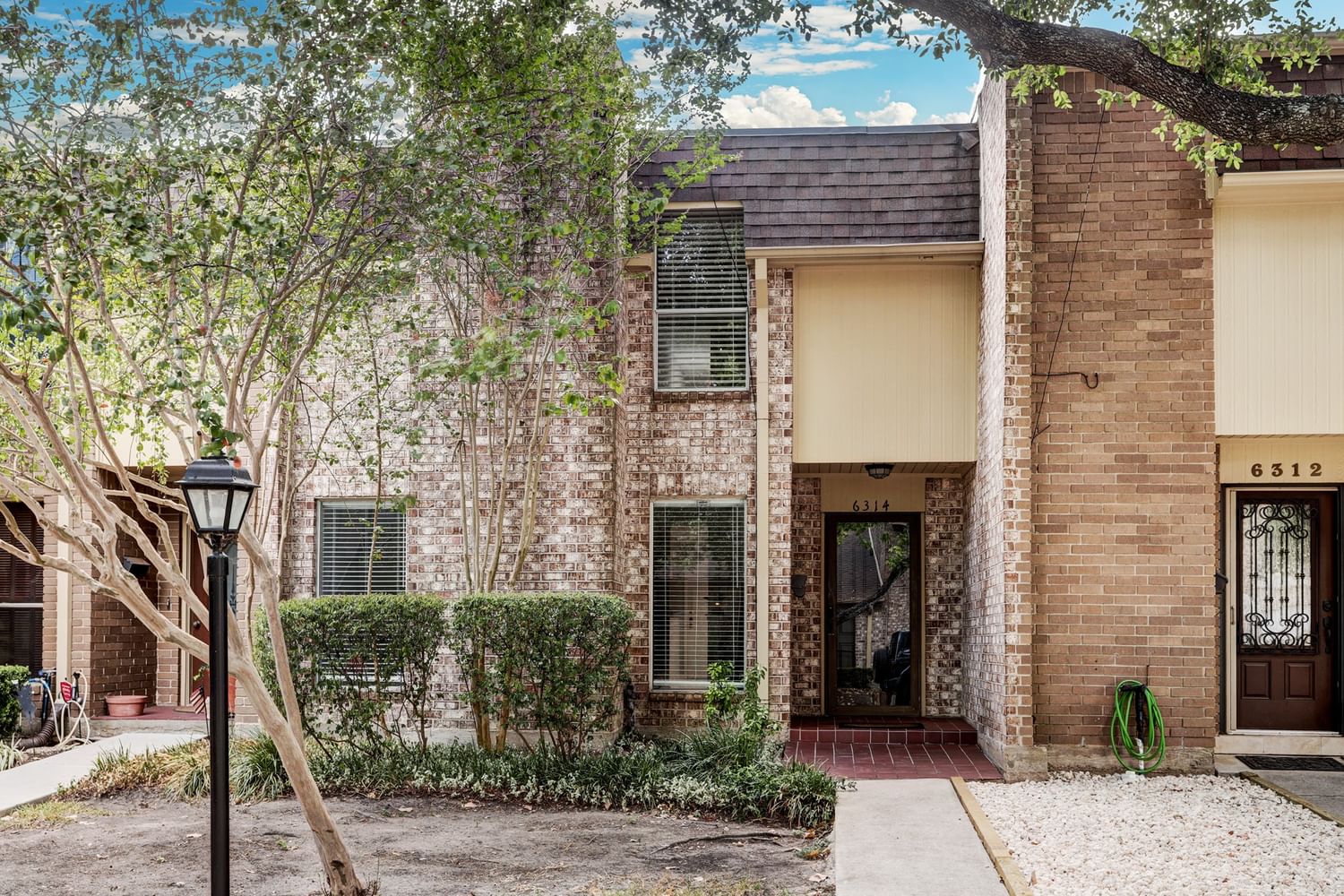 Real estate property located at 6314 Meredith, Harris, Bellaire, TX, US