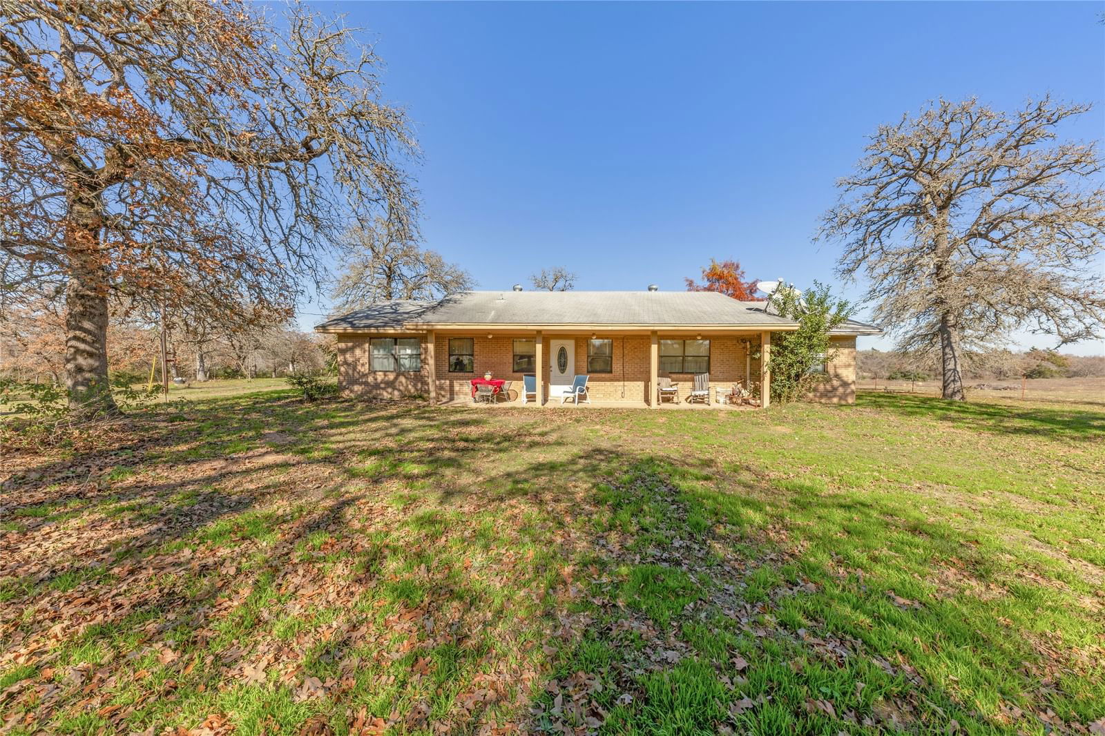 Real estate property located at 7200 State Highway 36, Burleson, A0061 THOMPSON A, Caldwell, TX, US