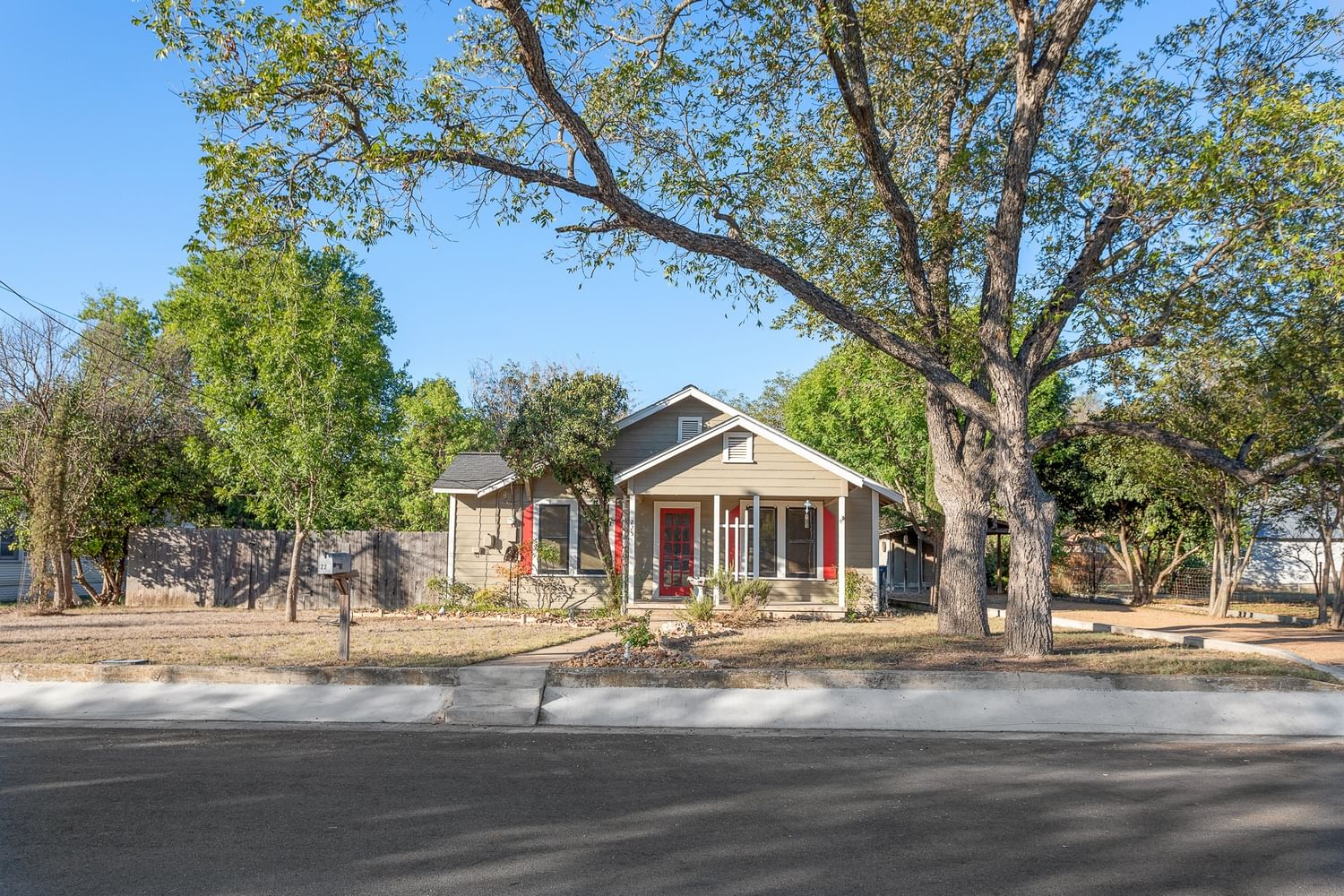 Real estate property located at 225 Hamilton, Kerr, Kerrville, TX, US