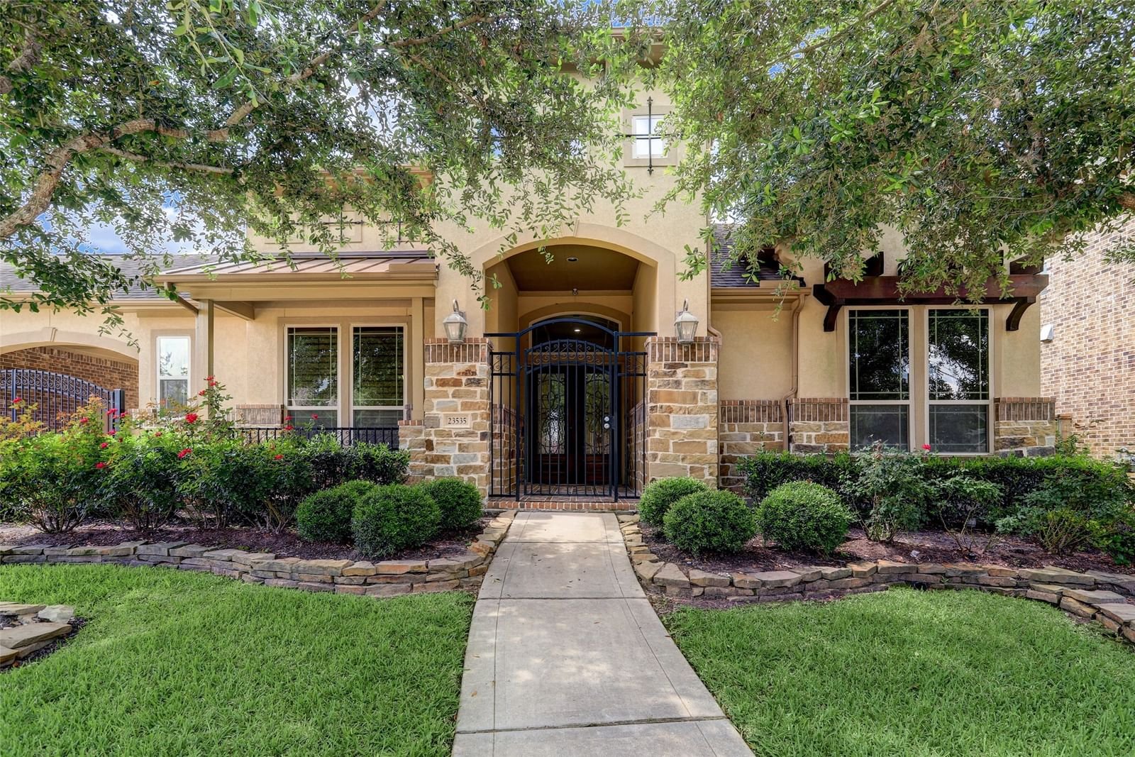Real estate property located at 23535 Bellina, Fort Bend, Lakes of Bella Terra, Richmond, TX, US
