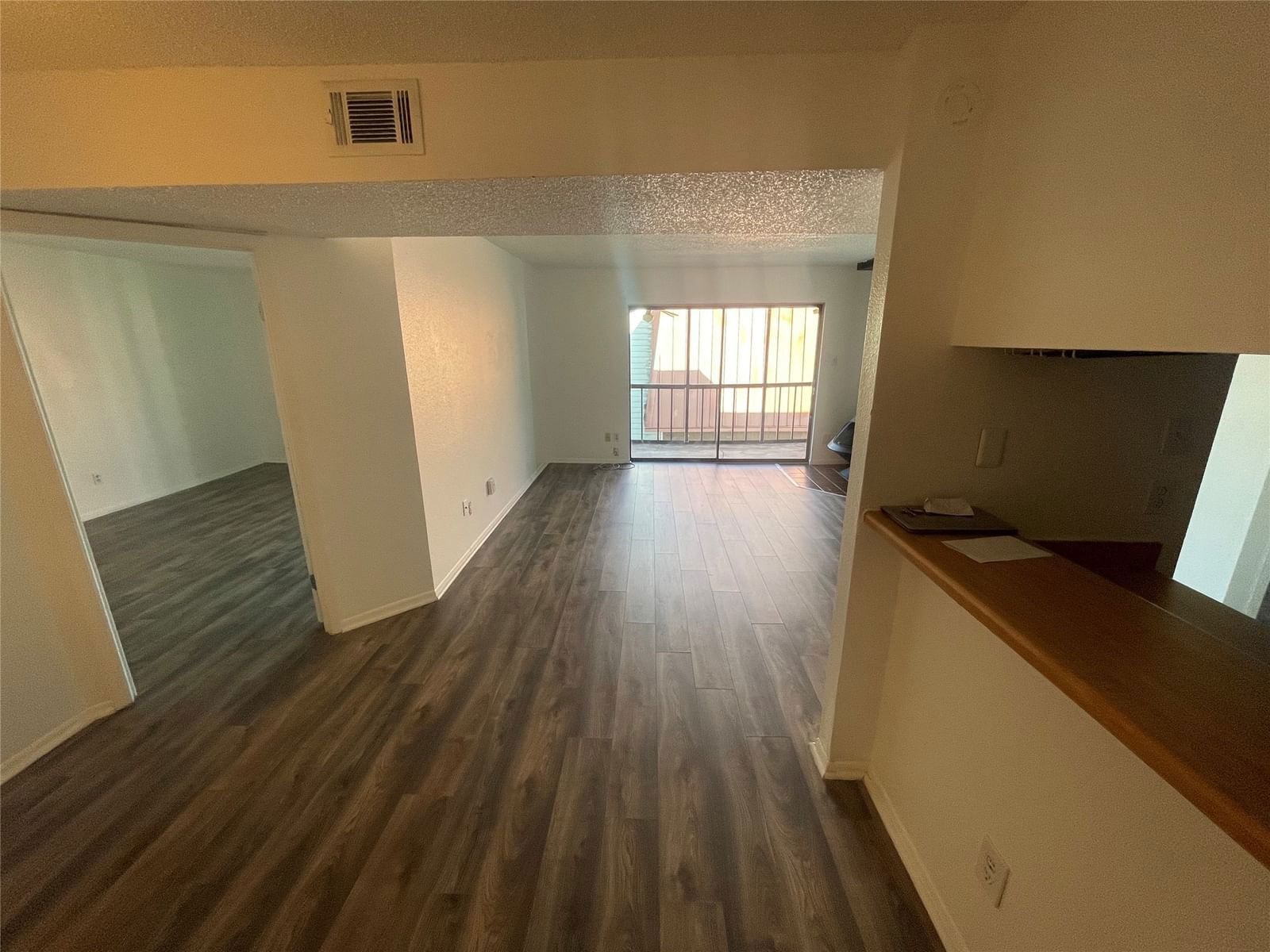 Real estate property located at 10110 Forum West #332, Harris, Winfield Condo Sec 02, Houston, TX, US