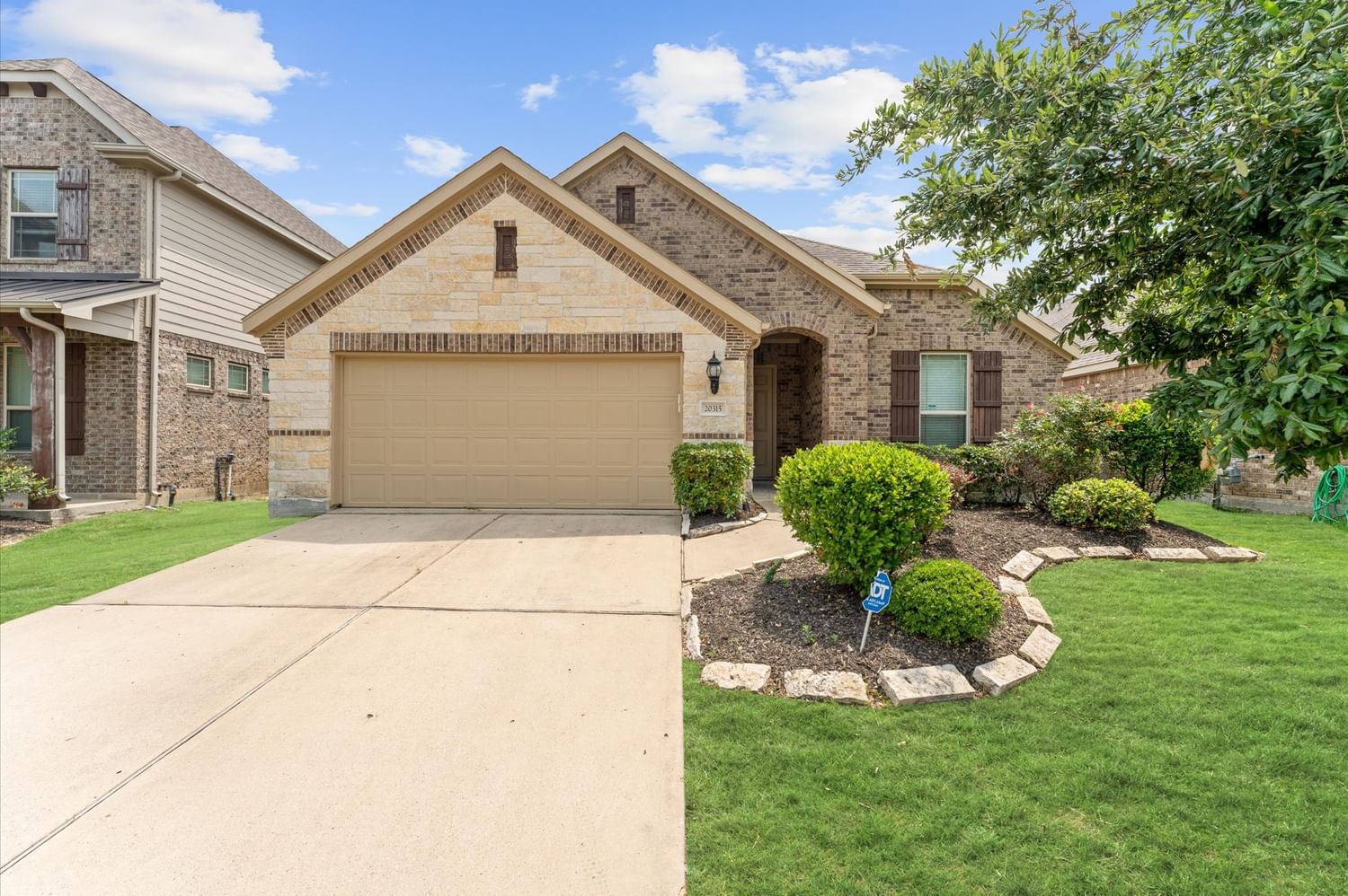 Real estate property located at 20315 Aspen Manor, Harris, Mirabella, Cypress, TX, US